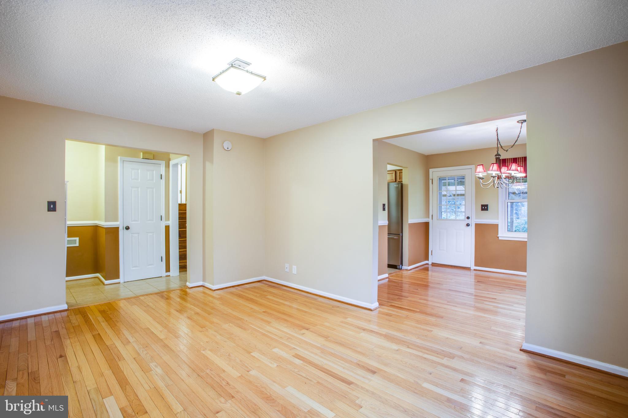 WALNUT GROVE ESTATES - Residential