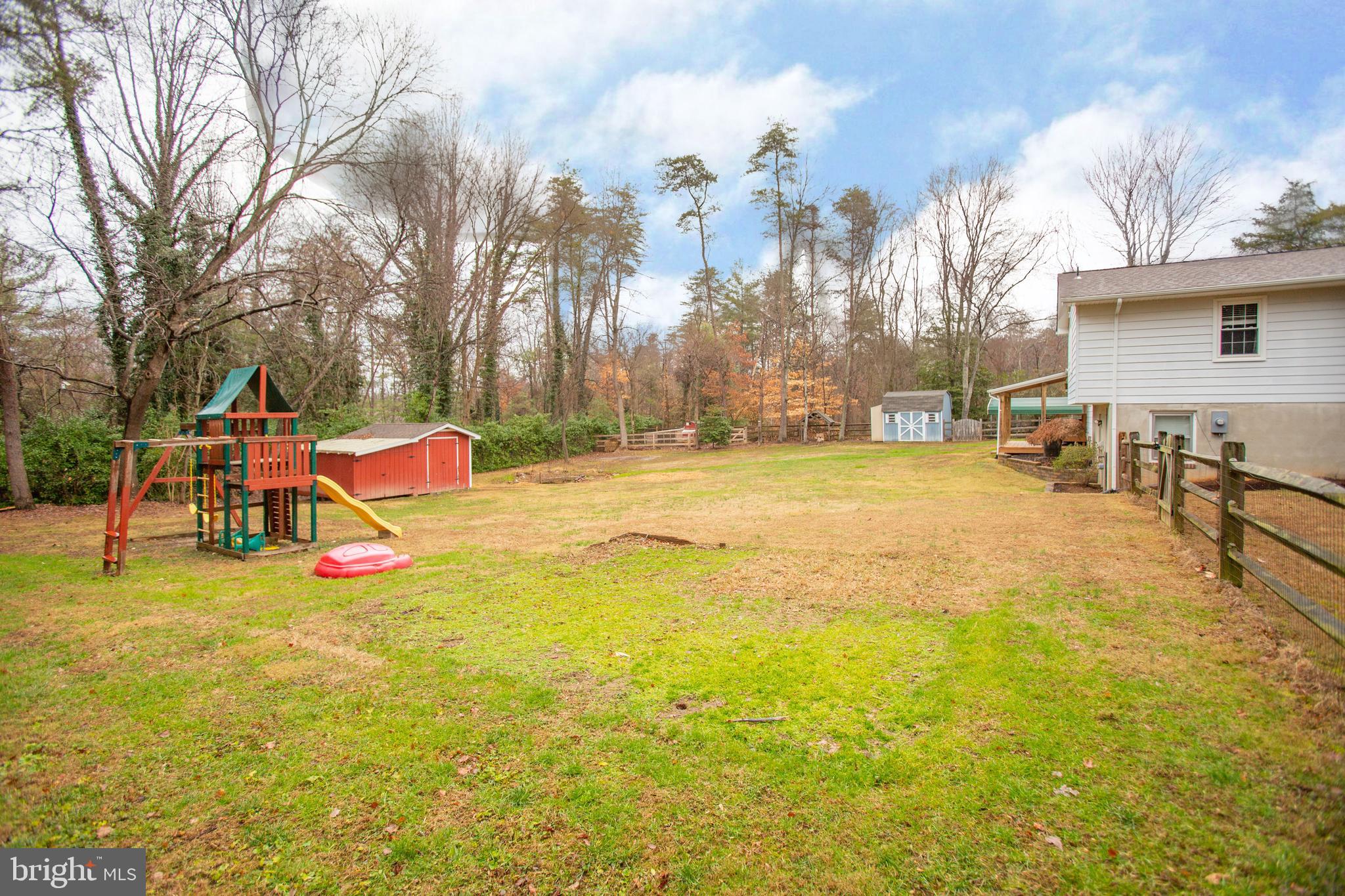 WALNUT GROVE ESTATES - Residential