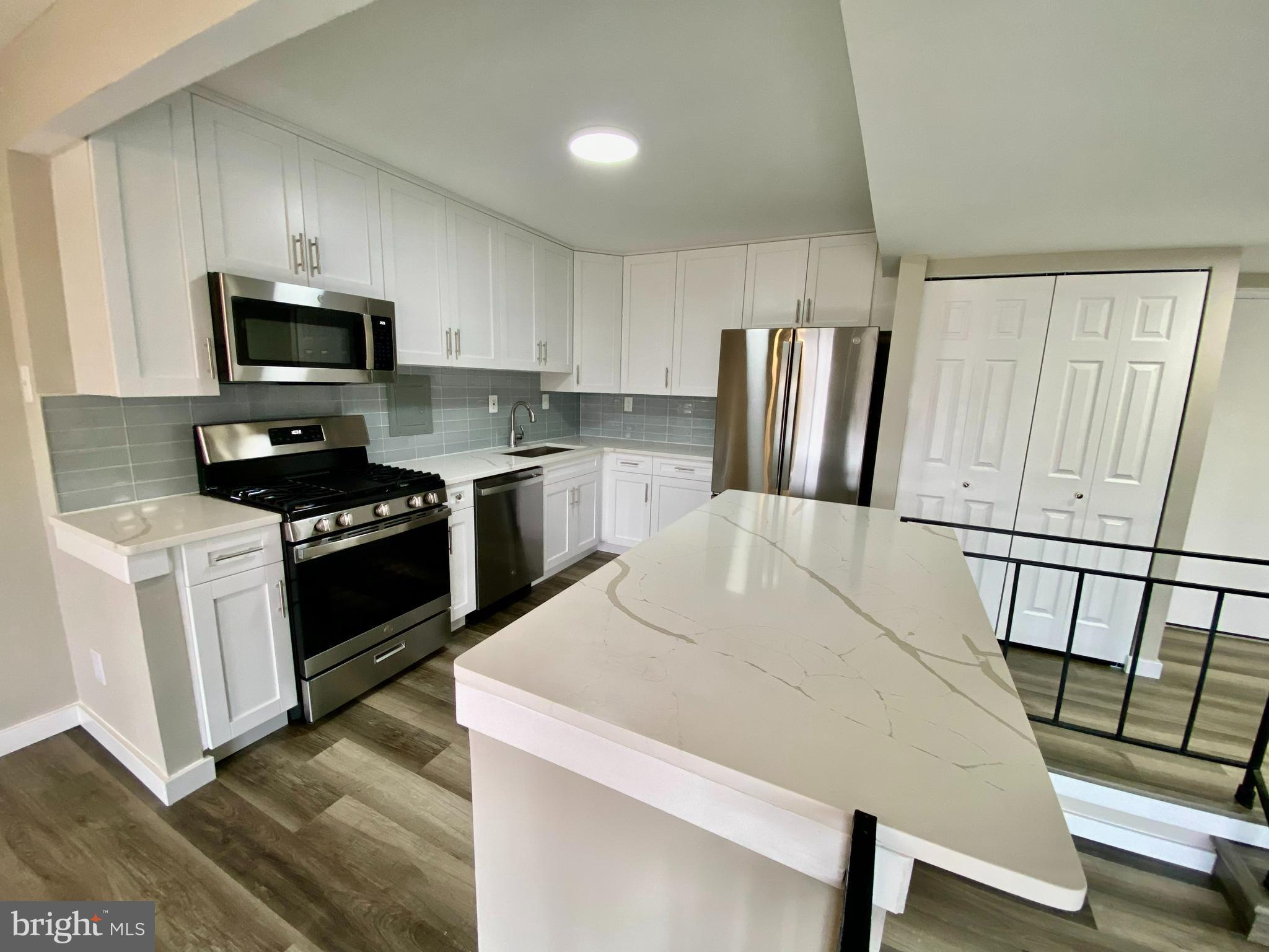 AMERICANA FINMARK - Residential