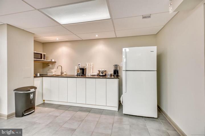 AMERICANA FINMARK - Residential