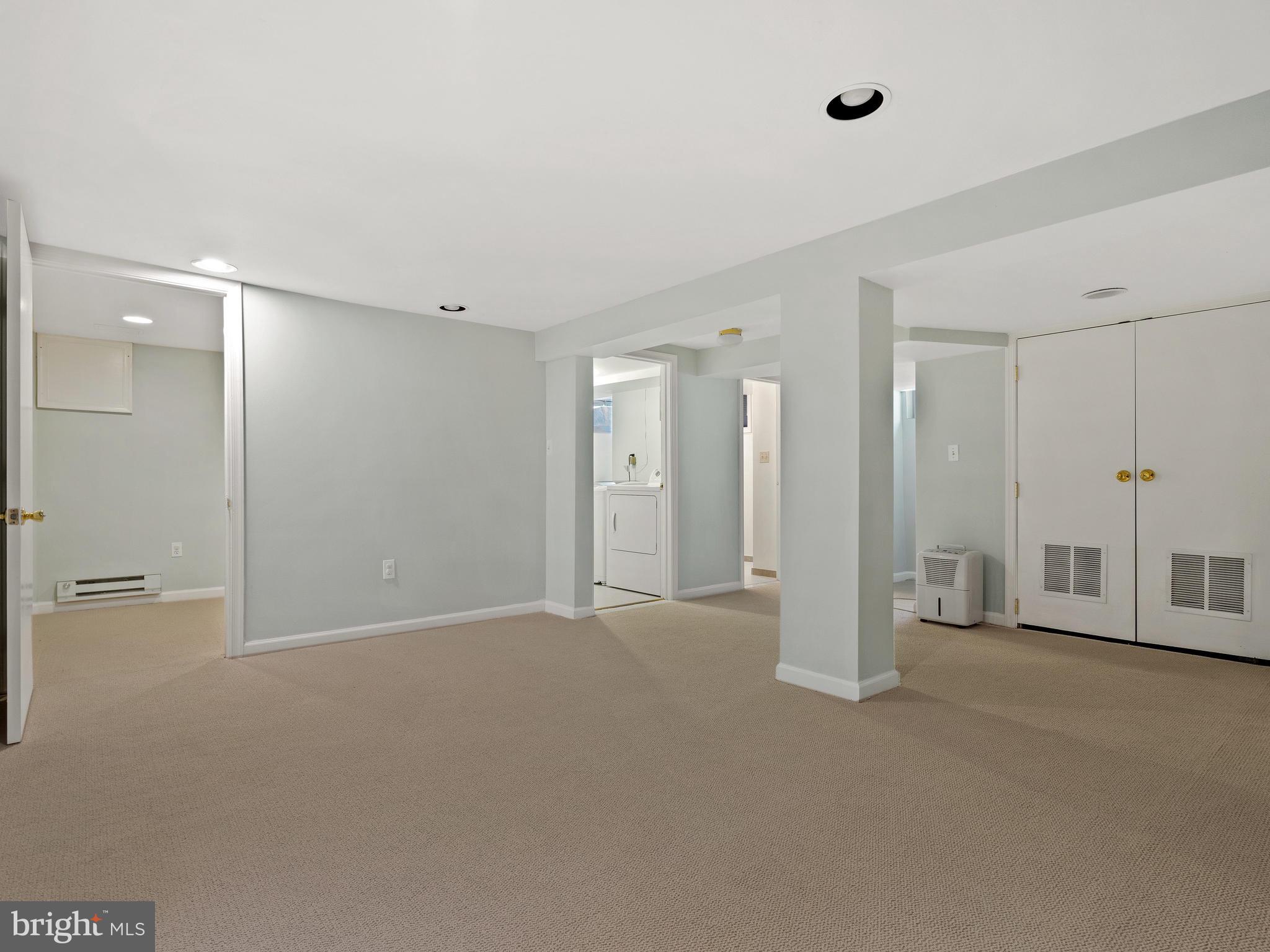 CHEVY CHASE TERRACE - Residential