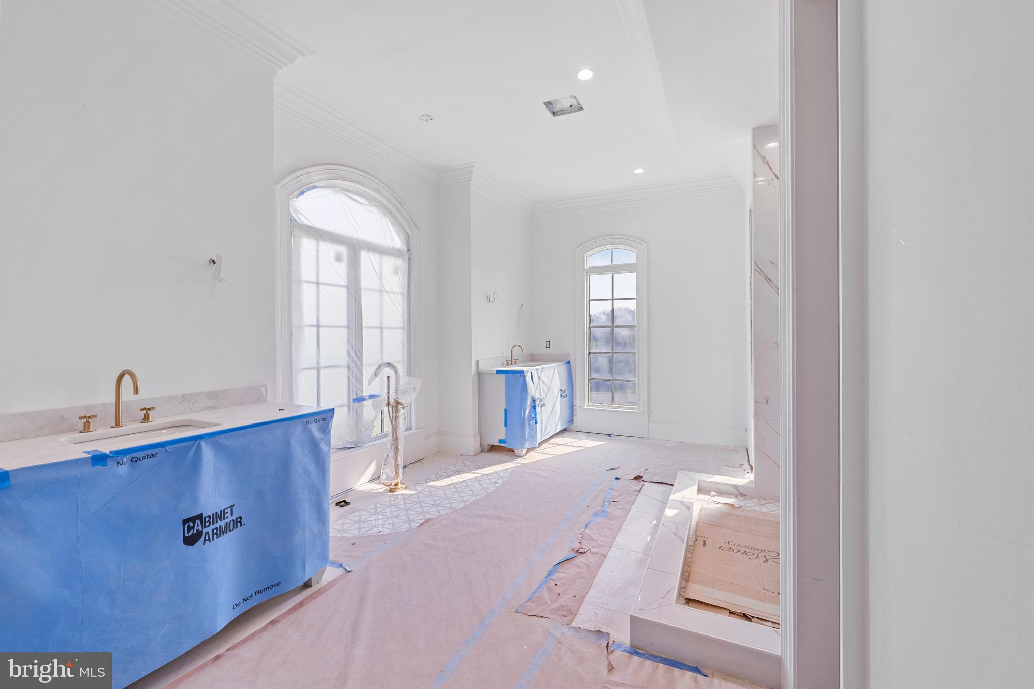 CREIGHTON FARMS - Residential