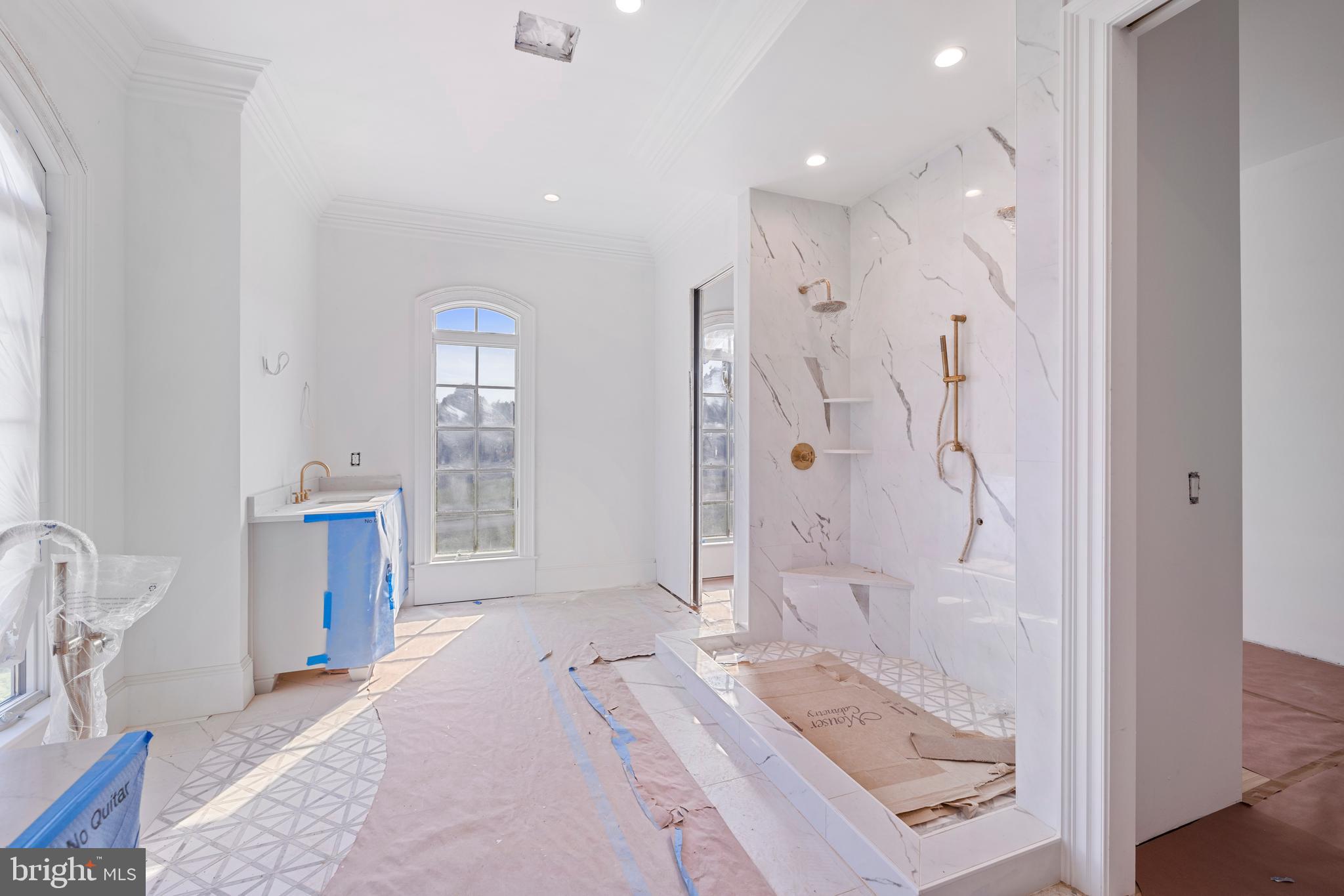 CREIGHTON FARMS - Residential