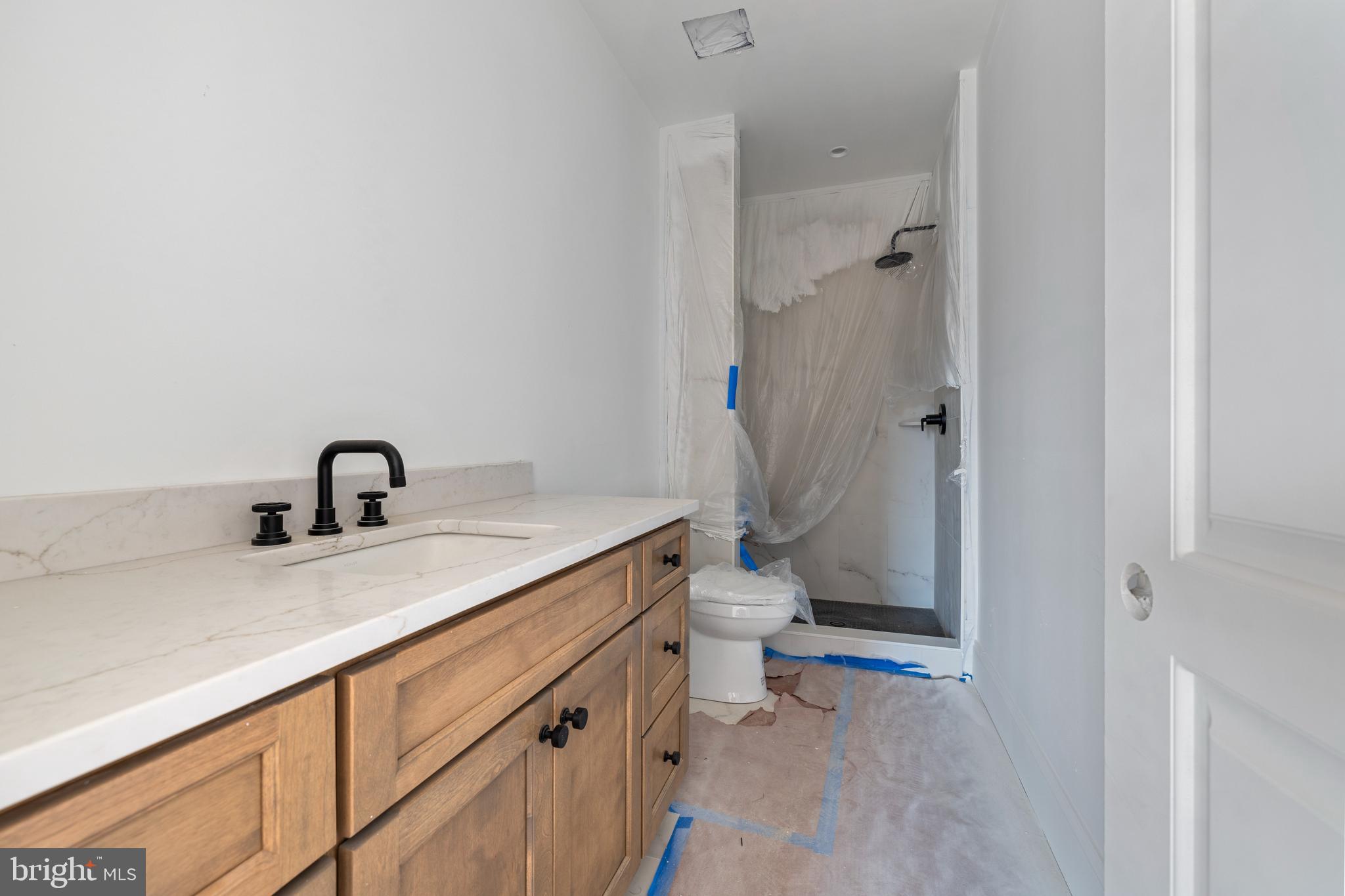 CREIGHTON FARMS - Residential