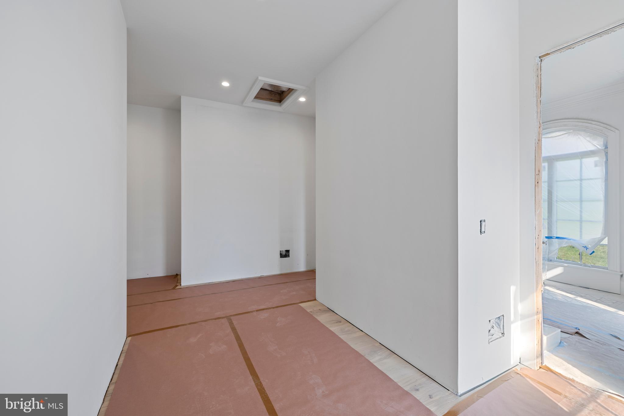 CREIGHTON FARMS - Residential