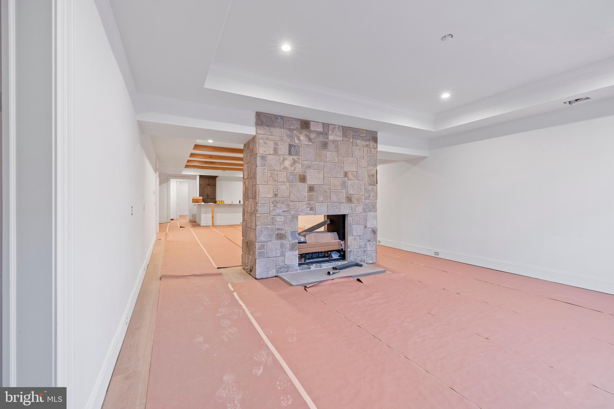 CREIGHTON FARMS - Residential