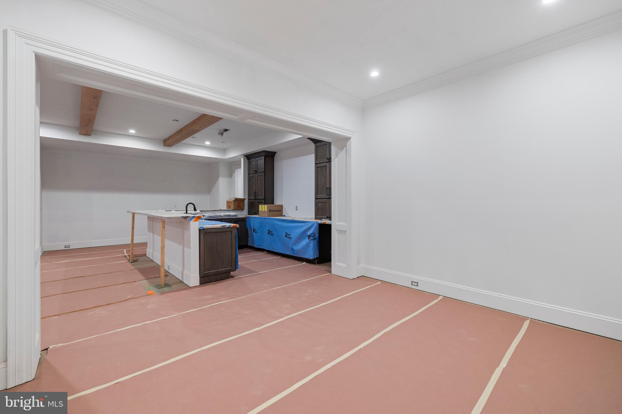 CREIGHTON FARMS - Residential