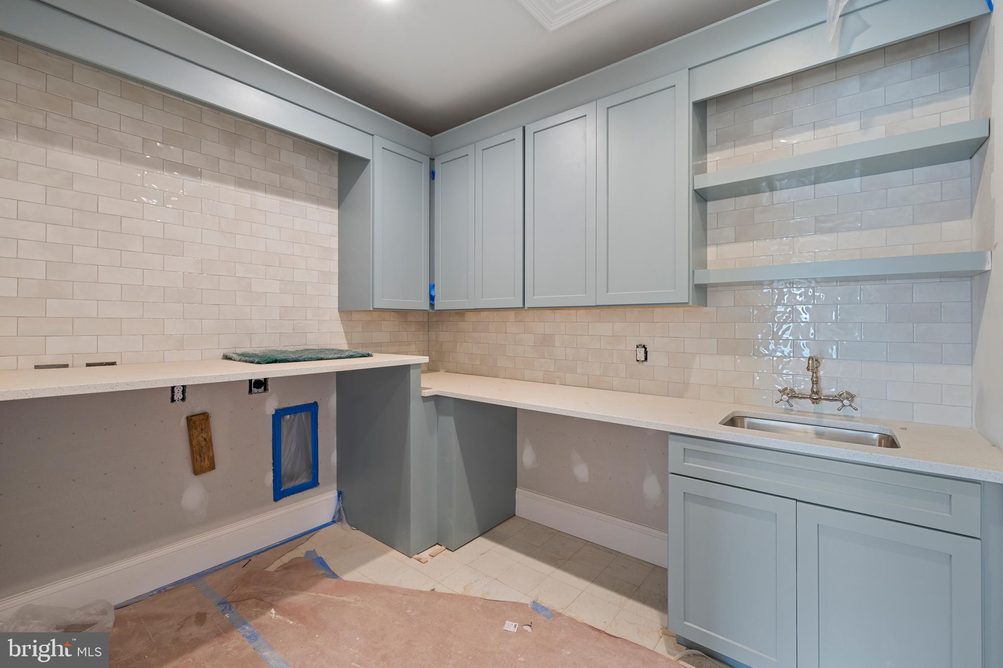 CREIGHTON FARMS - Residential