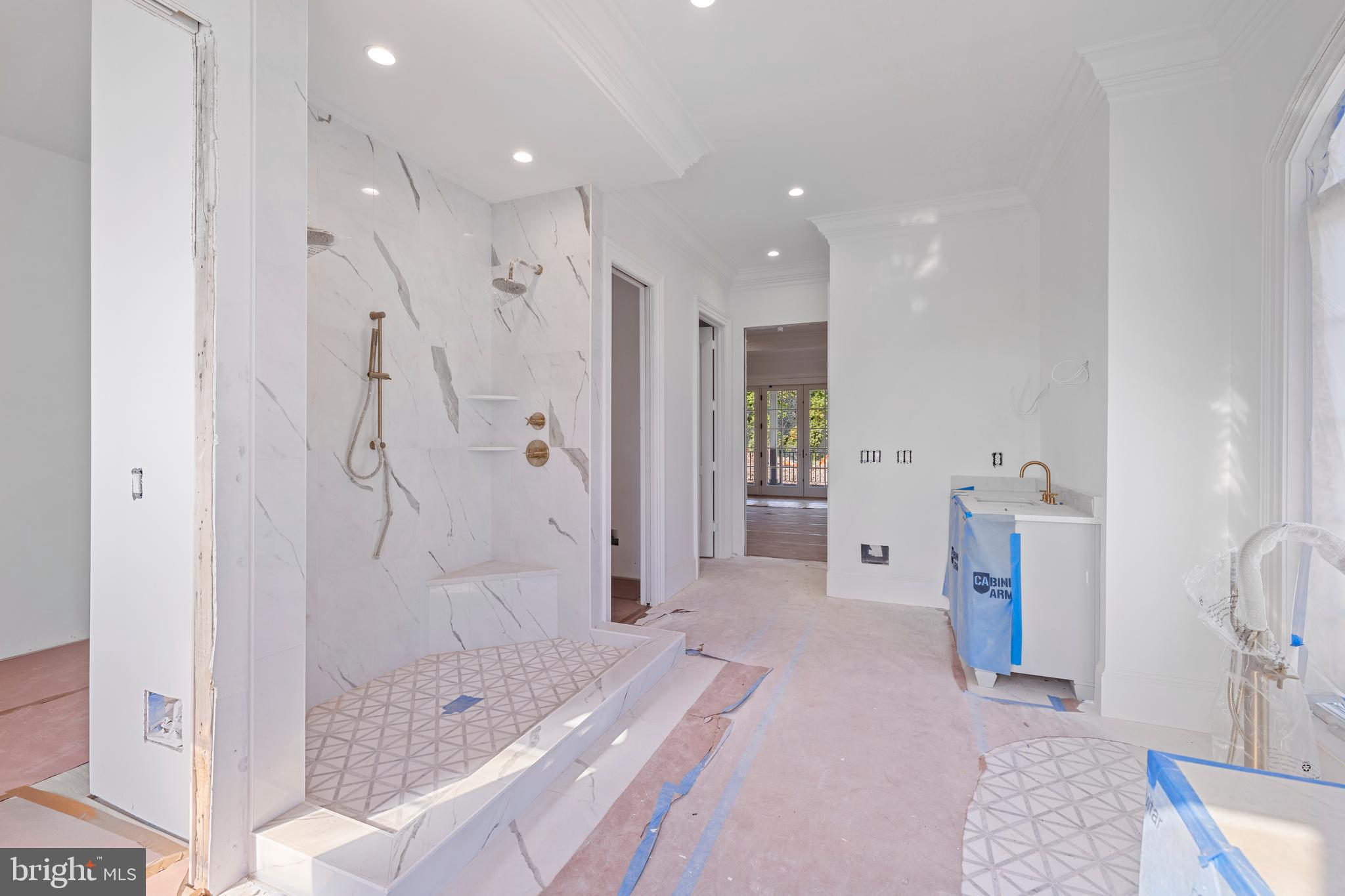 CREIGHTON FARMS - Residential