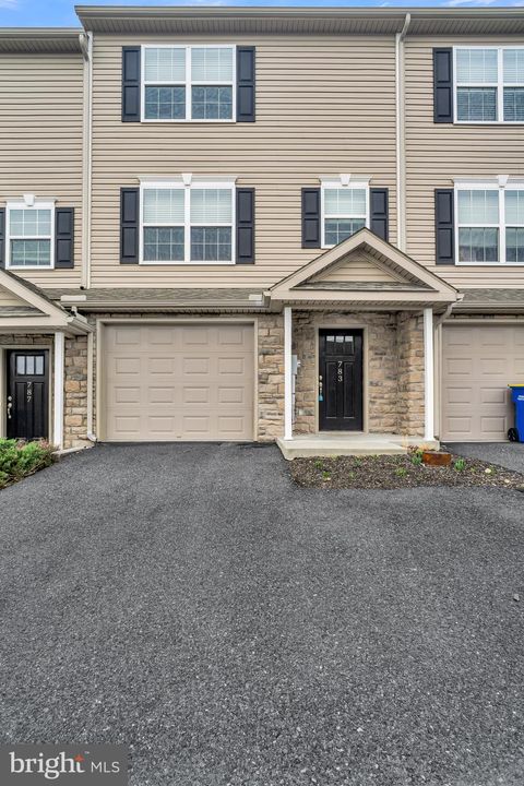 783 GREGS DRIVE HARRISBURG PA 17111