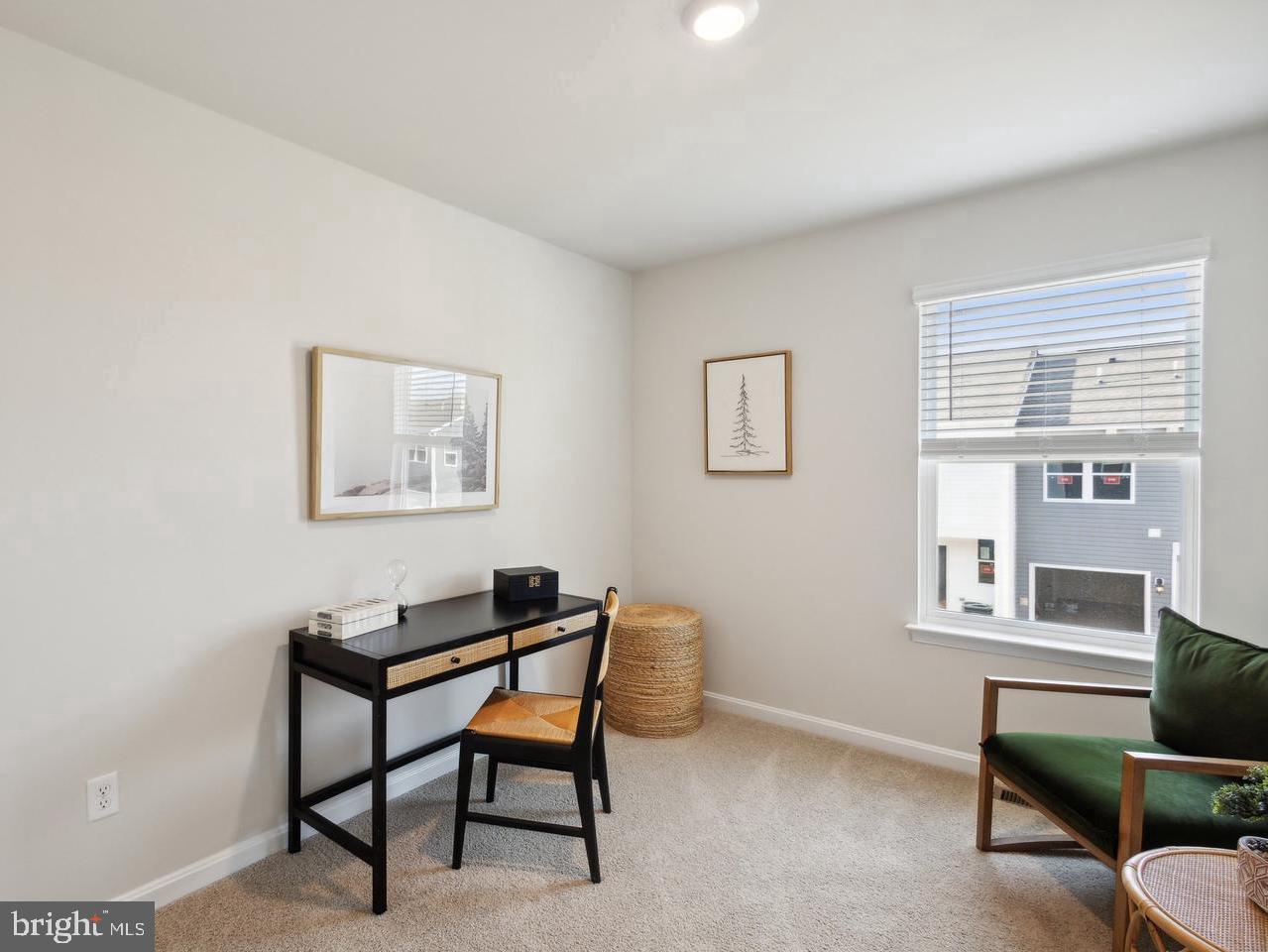 VALLEY VIEW - Residential Lease