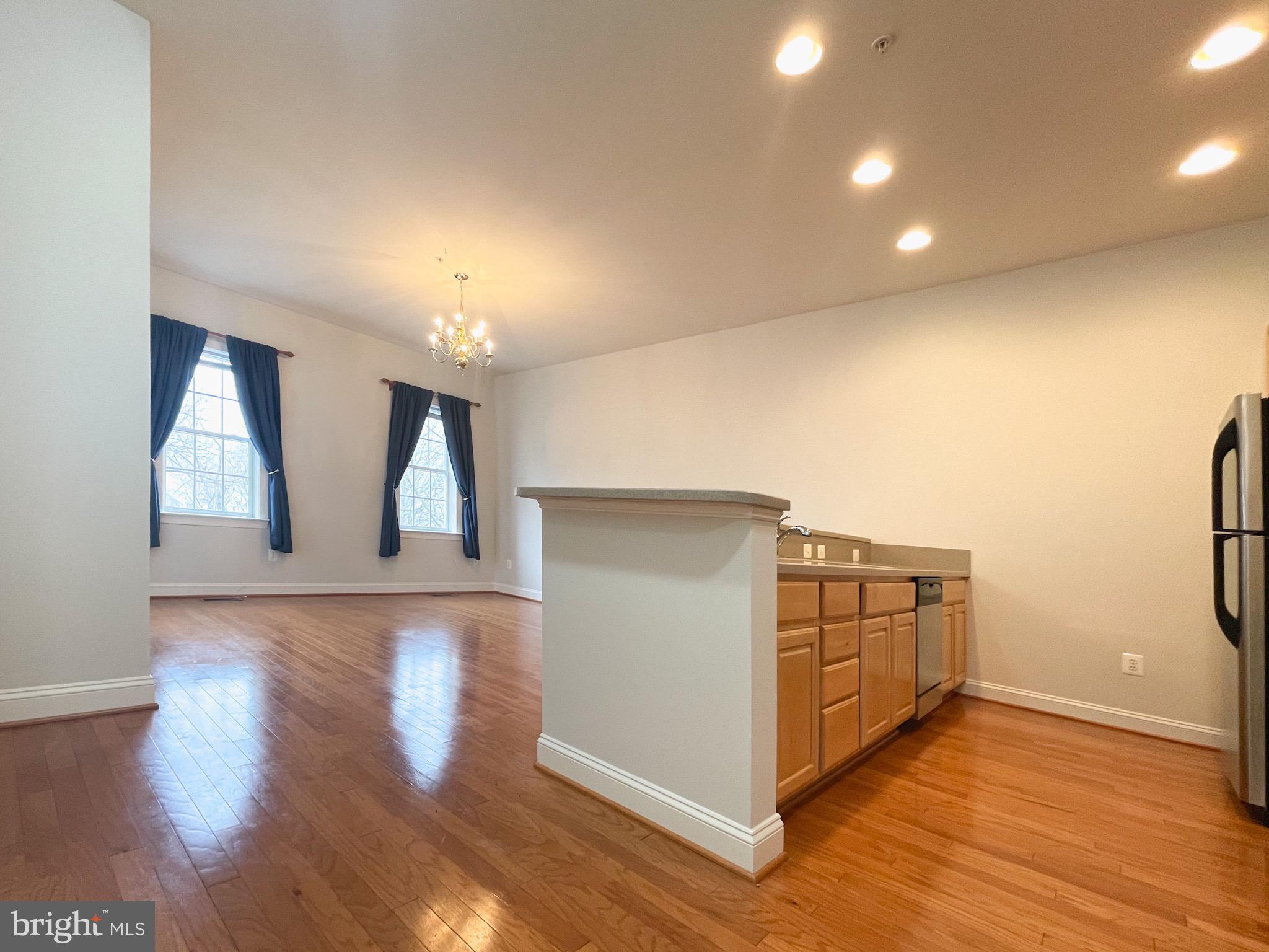 LEONARDTOWN LANDING - Residential