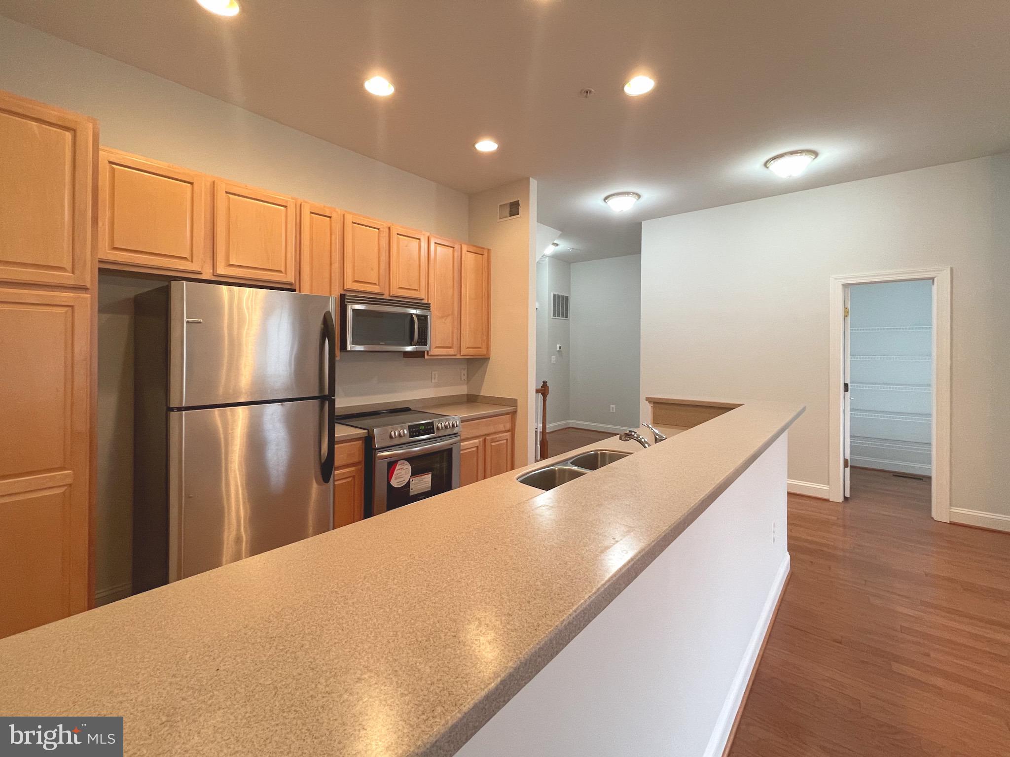 LEONARDTOWN LANDING - Residential