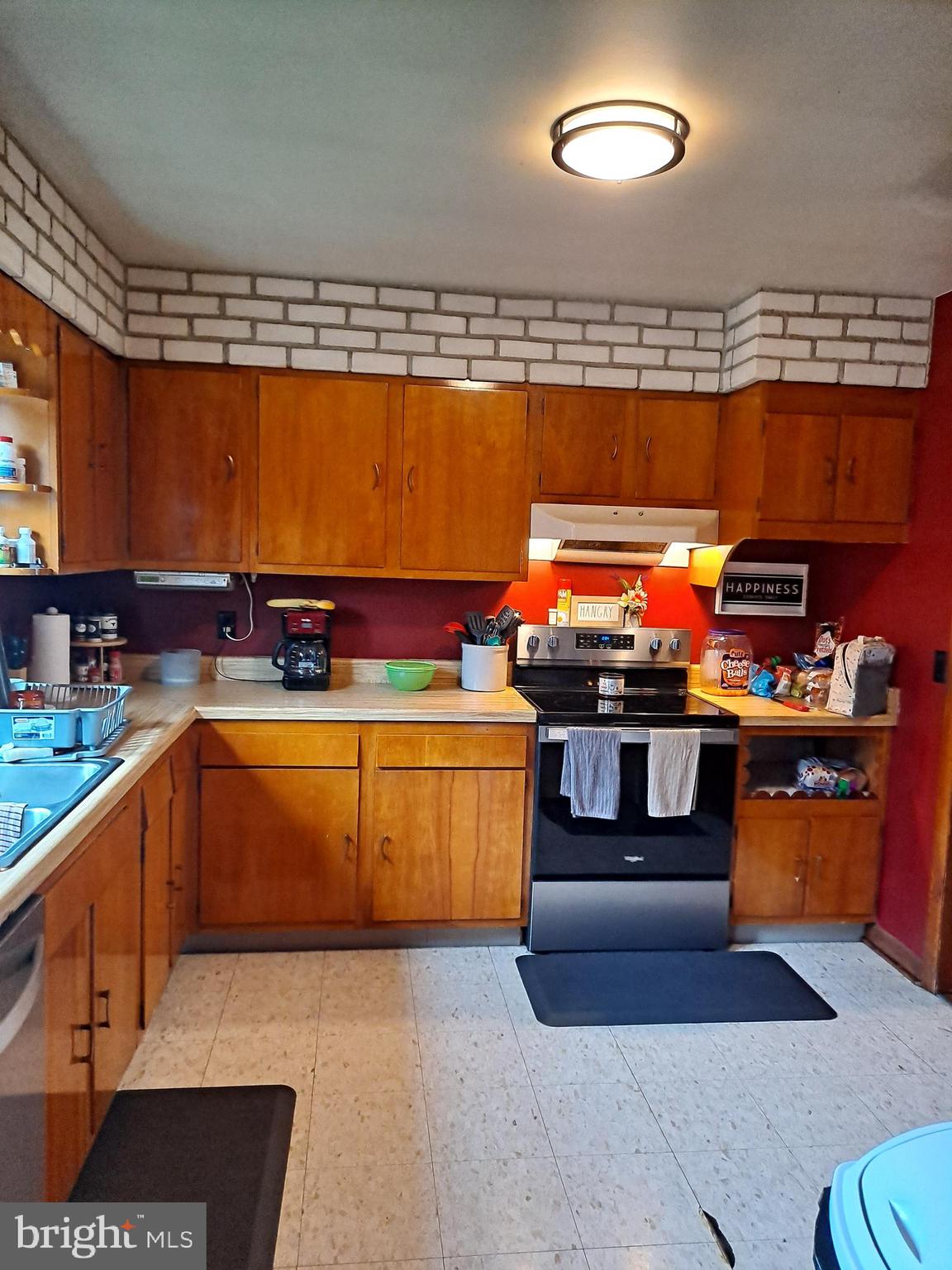 WEESE LAND - Residential