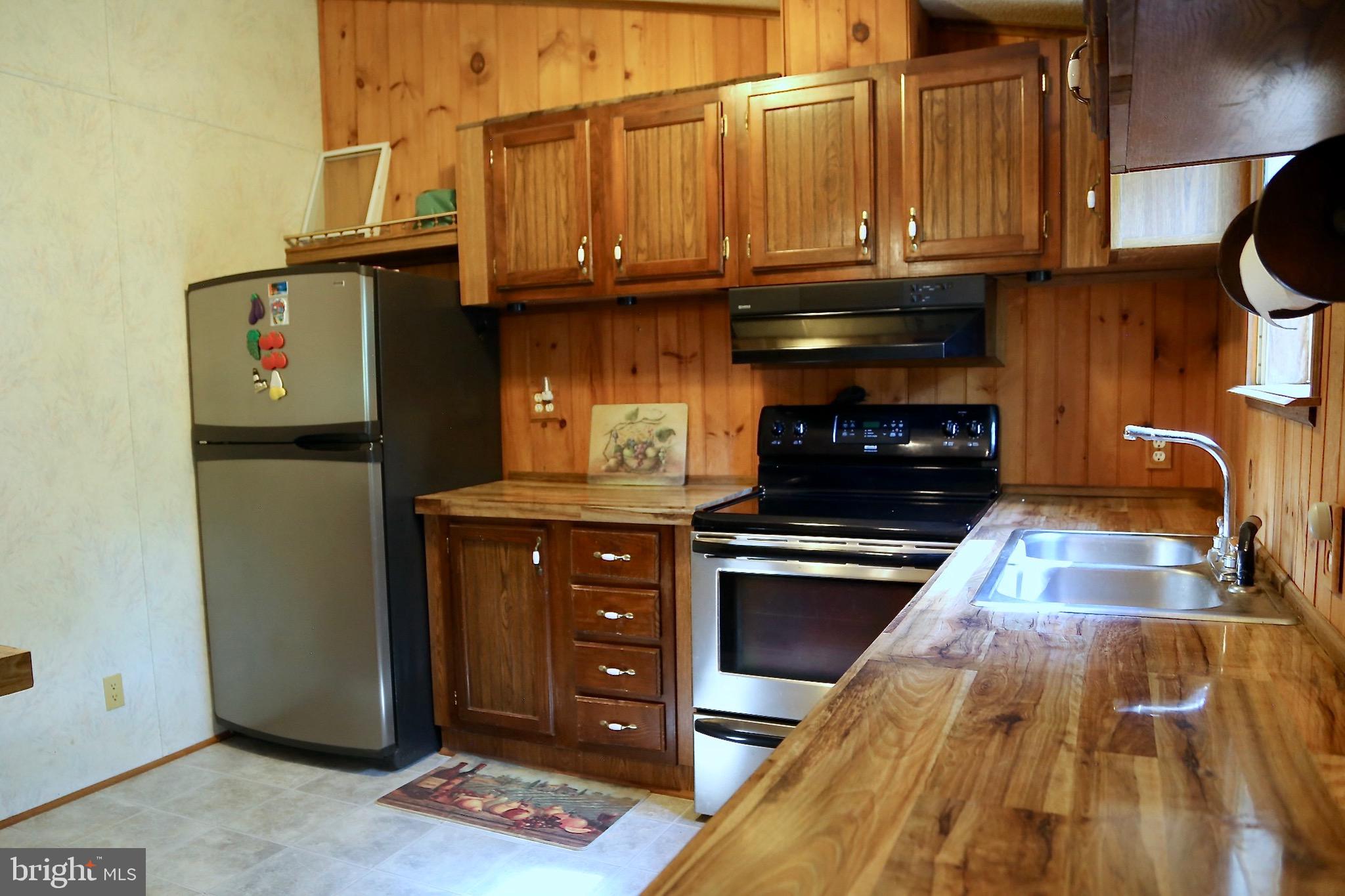 TIMBER RIDGE ESTATES - Residential