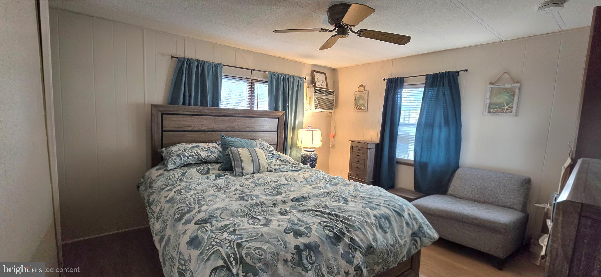 MARINERS COVE - Residential