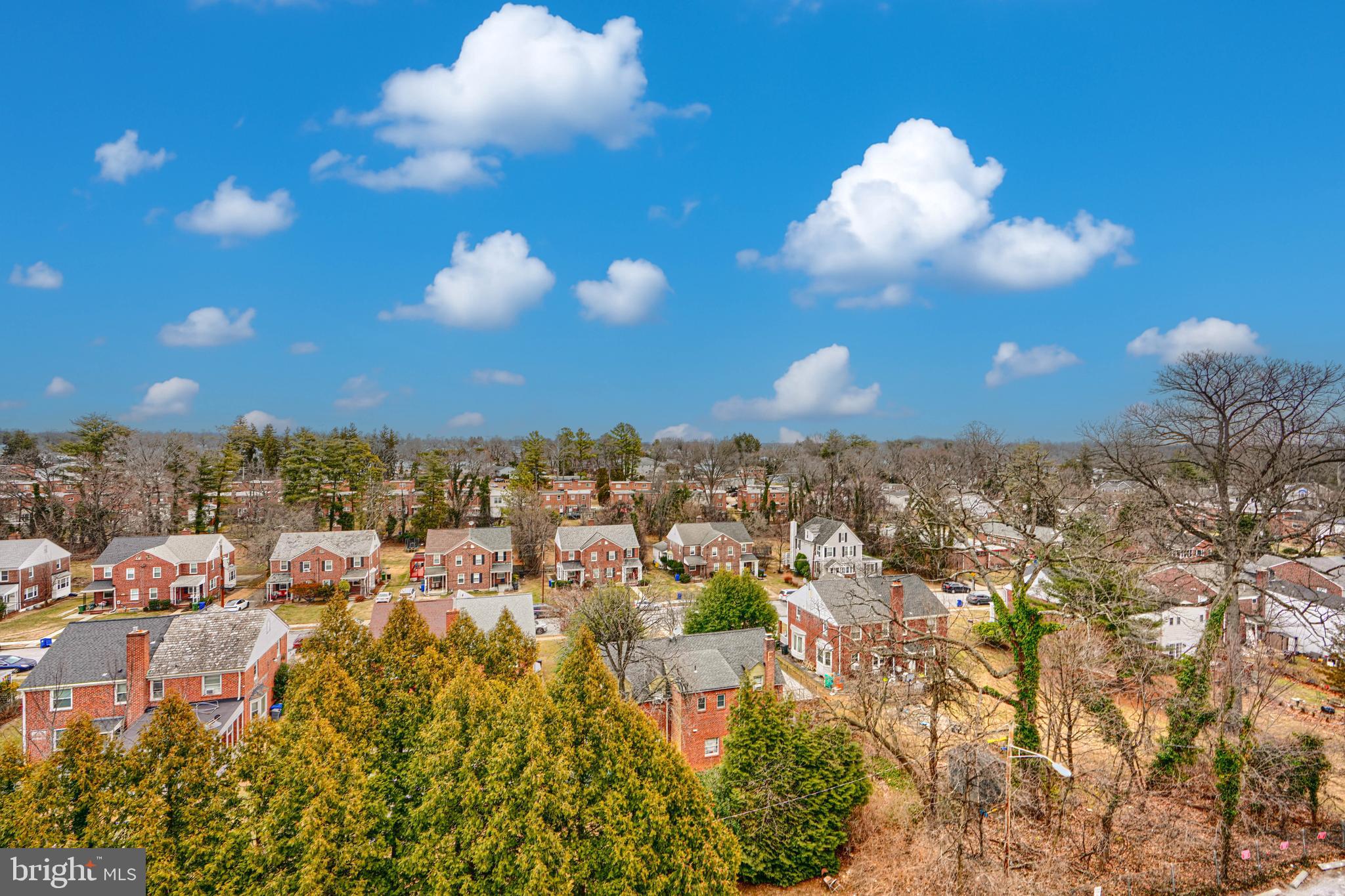 PARK TOWERS EAST - Residential