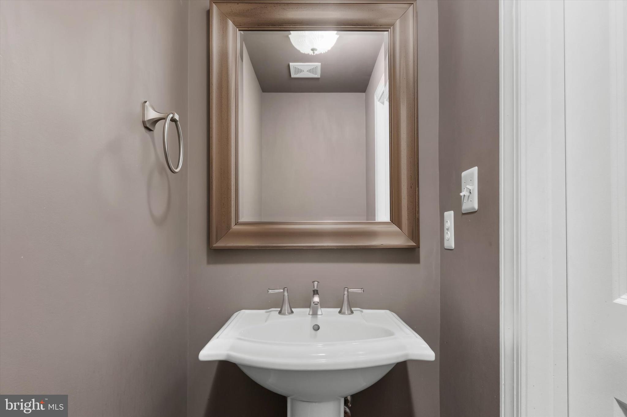 BRAMBLETON - Residential Lease