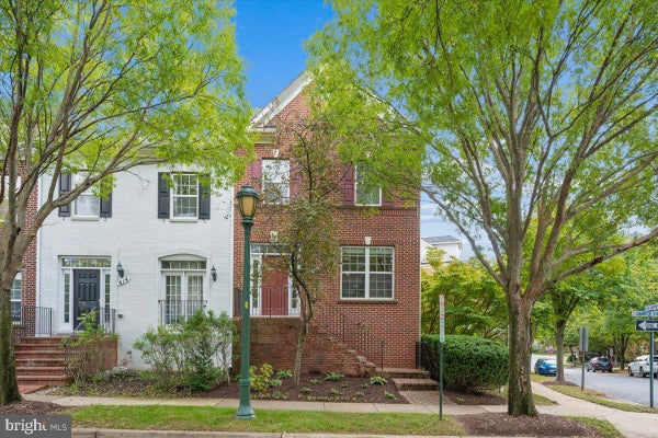 616 GARDEN VIEW SQ, ROCKVILLE, MD 20850 - Image 92f2f686ece4ebf90d50968e0091aecb/680461650