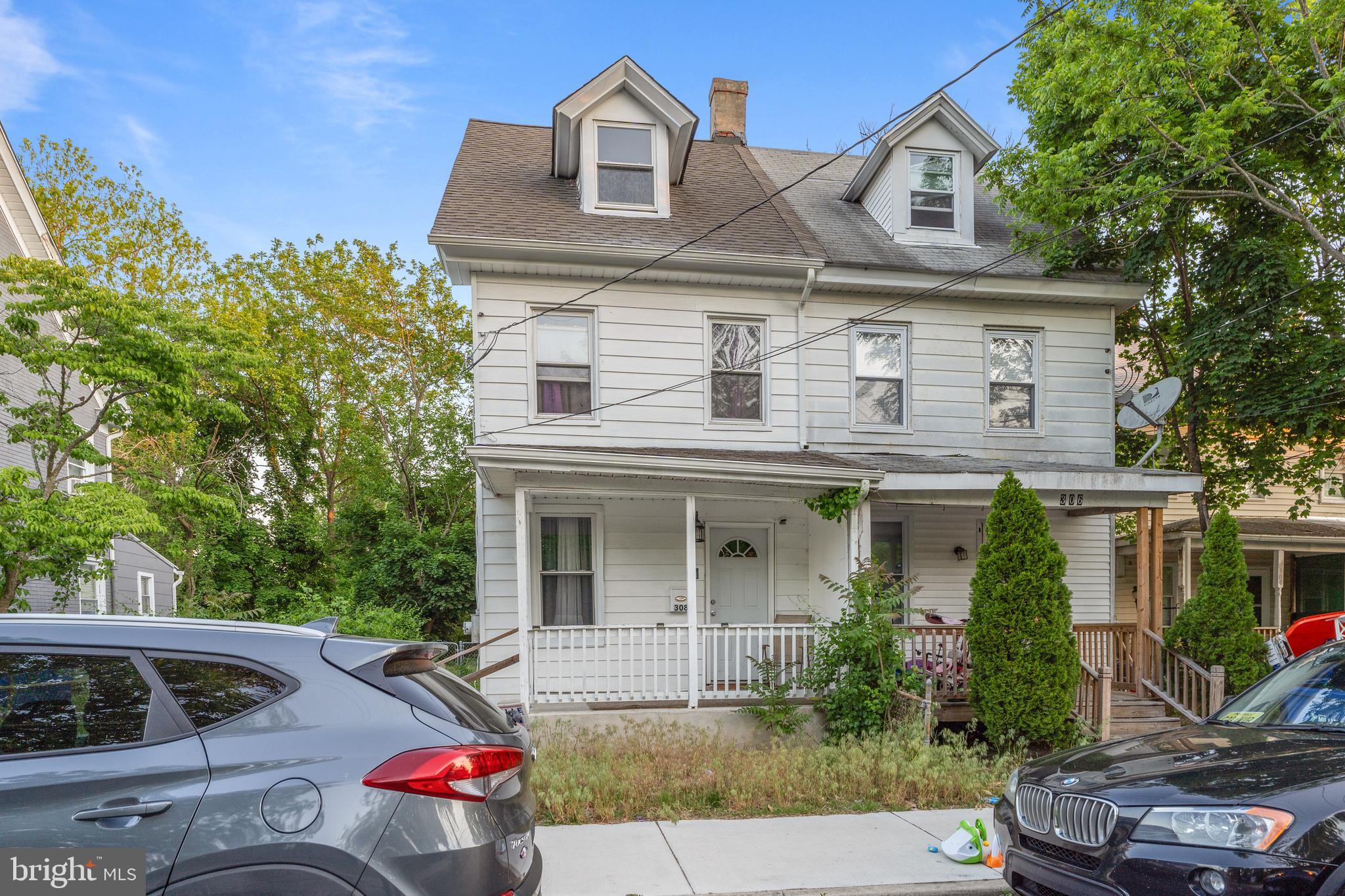 308 W FOUNDRY STREET
