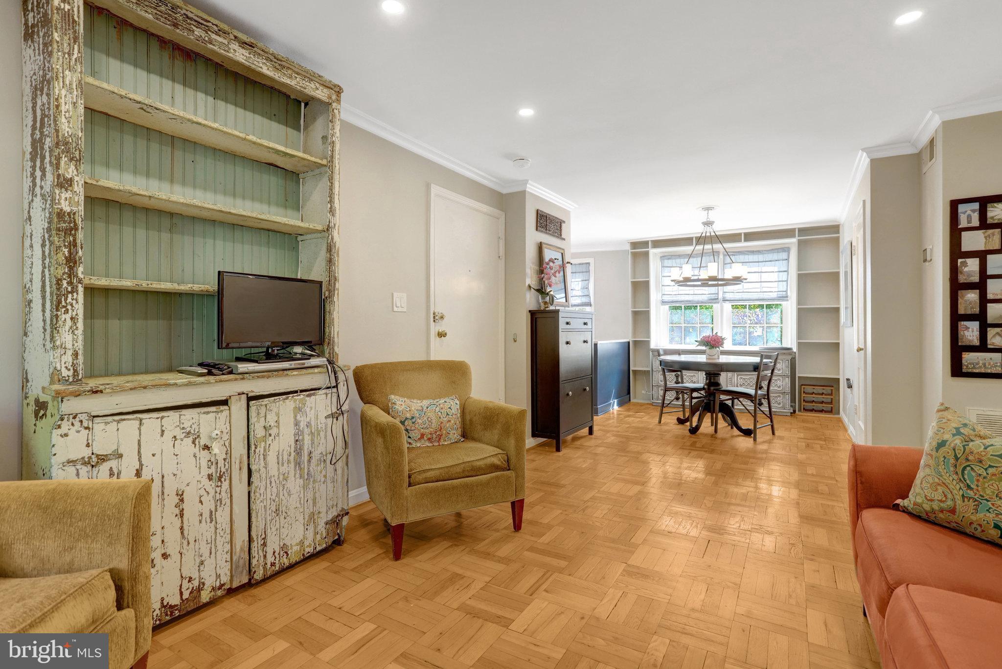 BELLE VIEW - Residential Lease