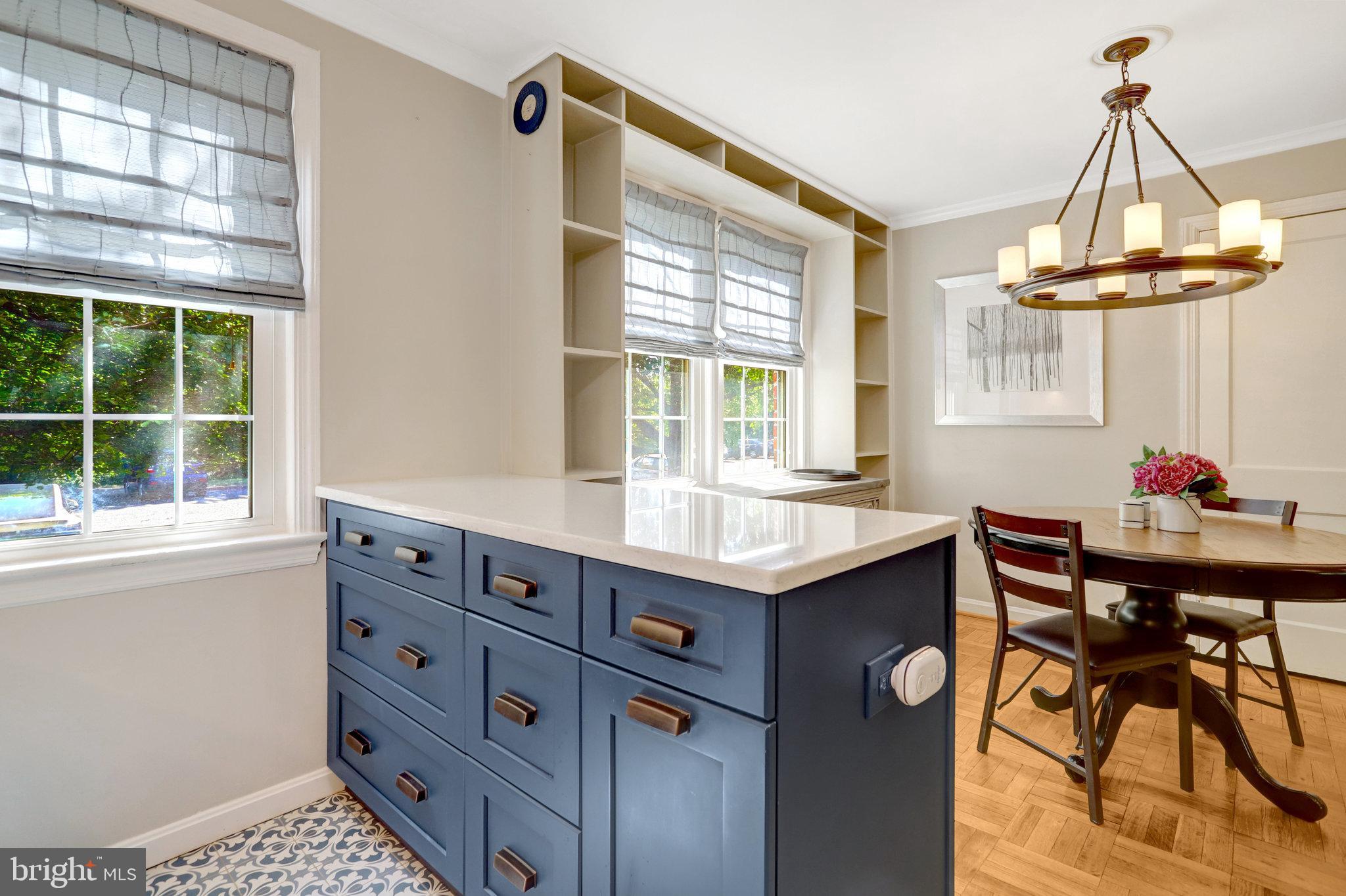 BELLE VIEW - Residential Lease