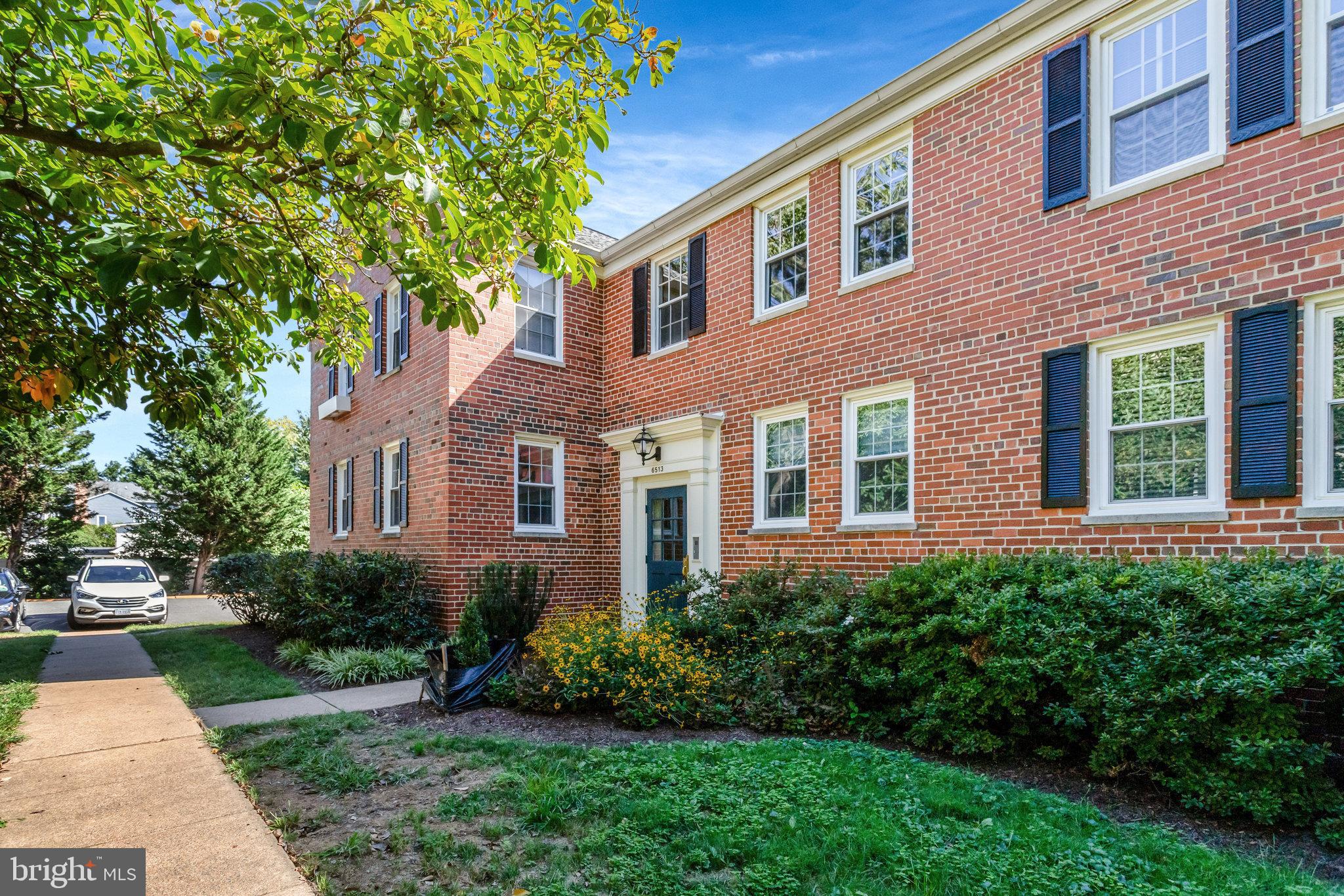 BELLE VIEW - Residential Lease