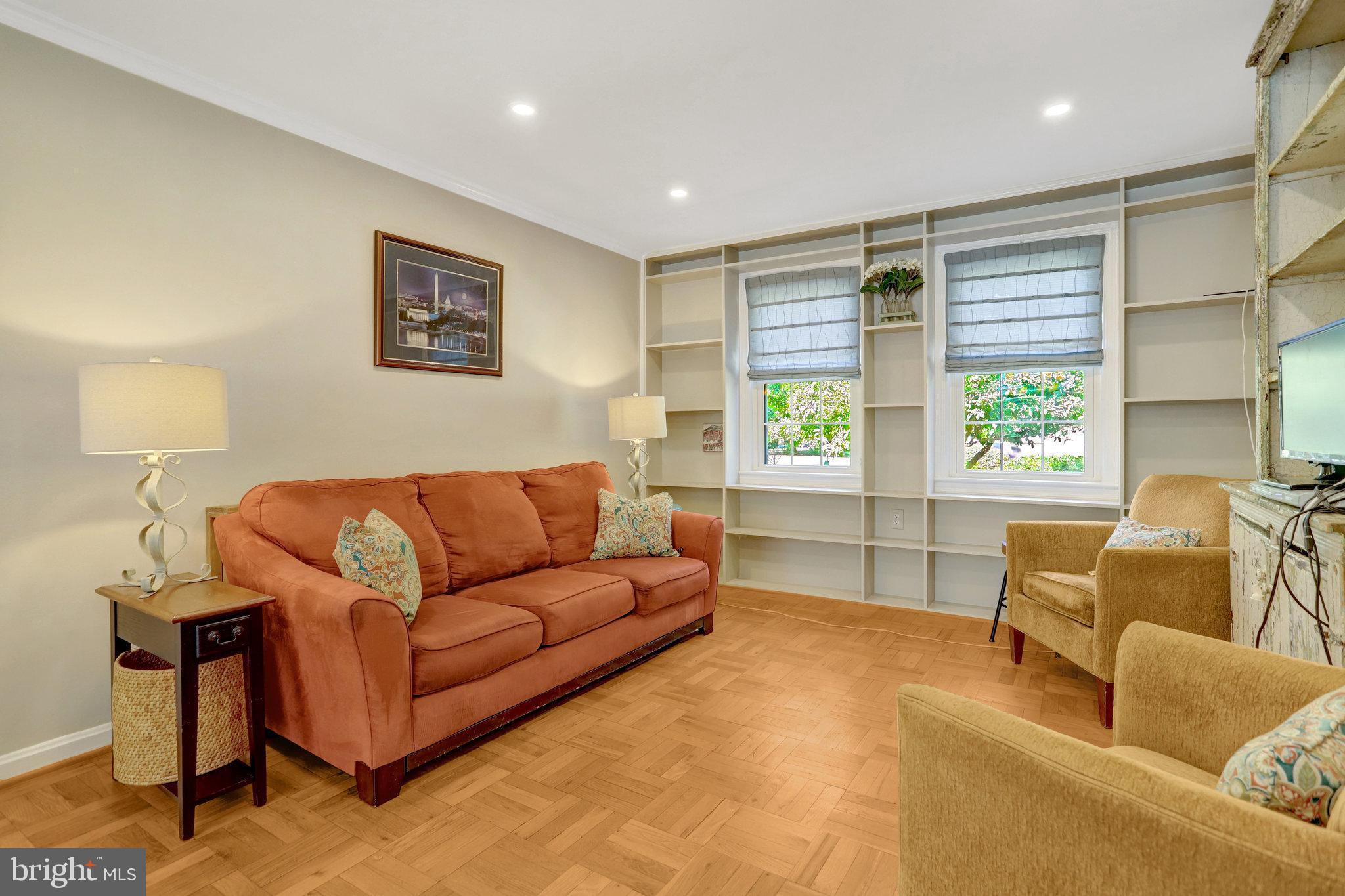 BELLE VIEW - Residential Lease