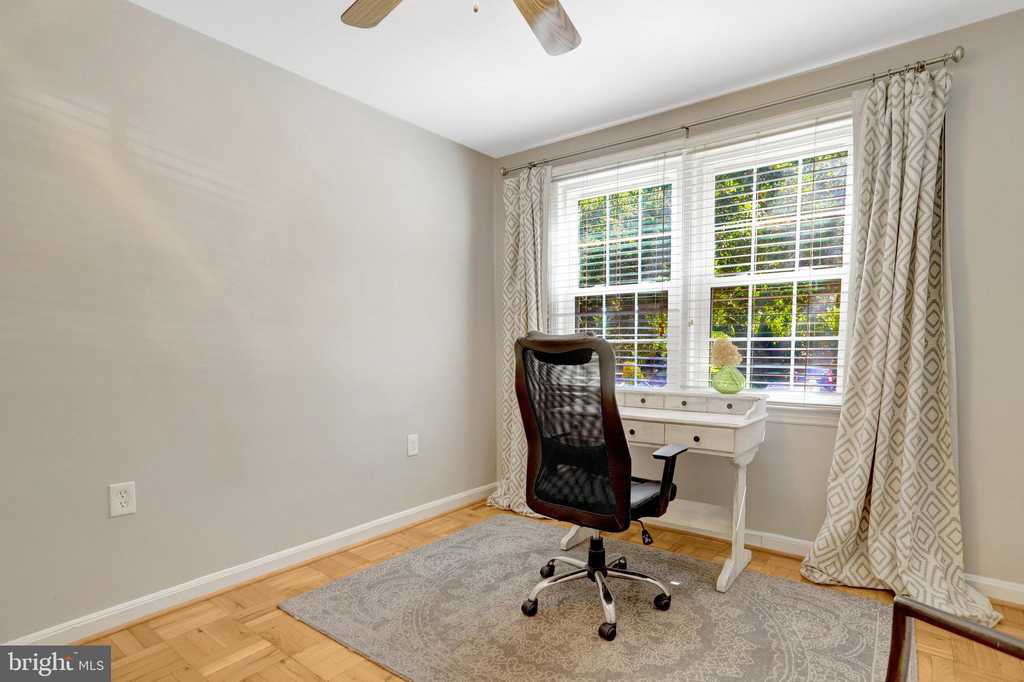 BELLE VIEW - Residential Lease