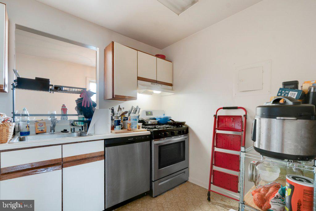 SETON HILL - Residential Income