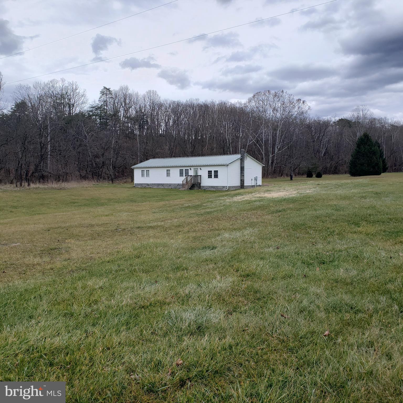 LITTLE MOUNTAIN ESTATES - Residential