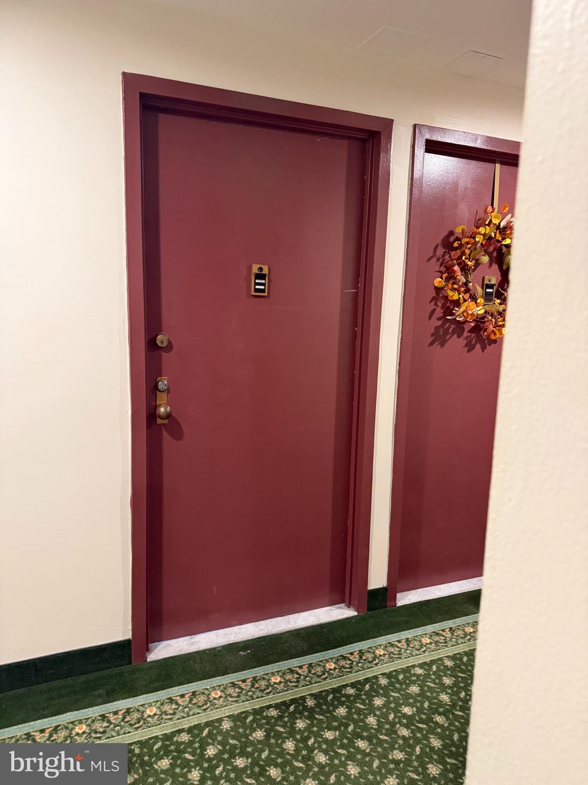 PENTHOUSE CONDOMINIUMS - Residential