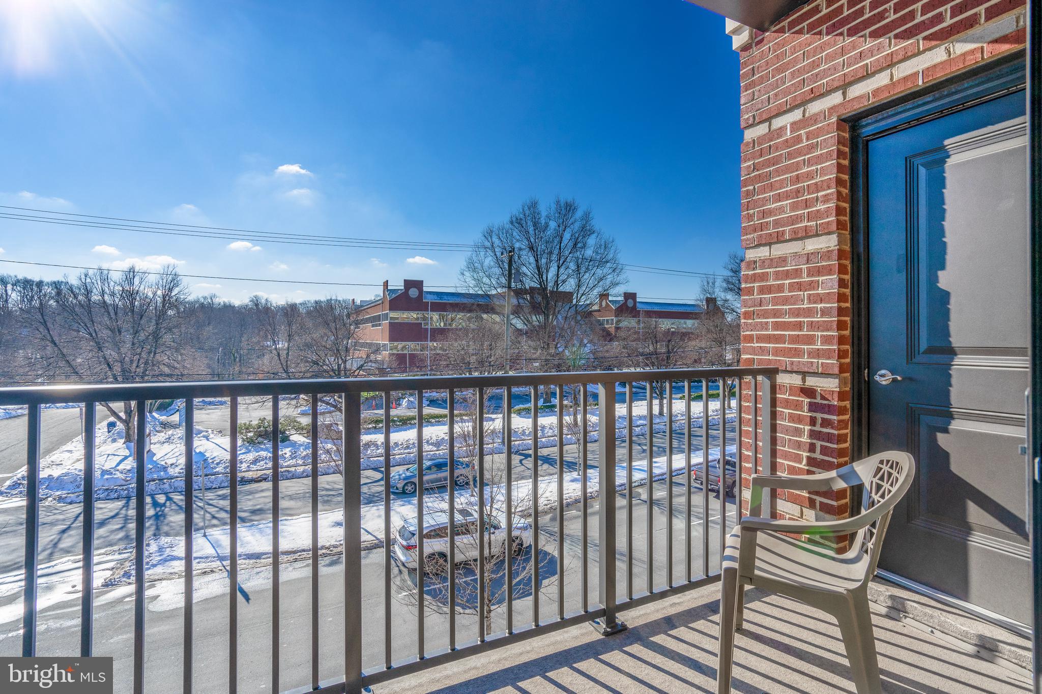 MOUNT VINEYARD - Residential Lease