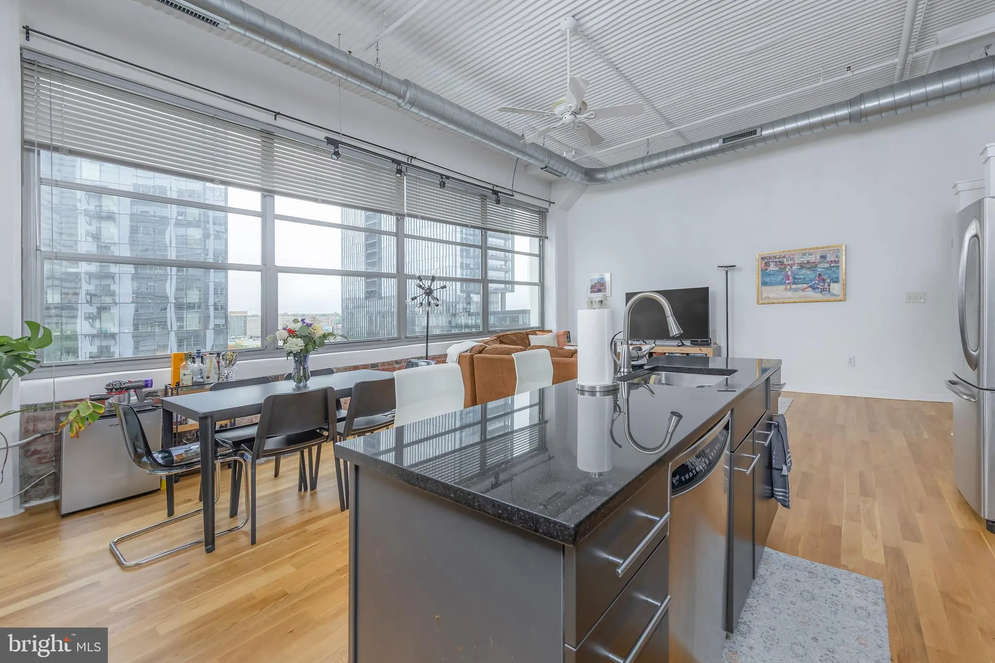 Philadelphia, Pennsylvania 19103, United States, 2 Bedrooms Bedrooms, ,2 BathroomsBathrooms,Residential,Active,185341