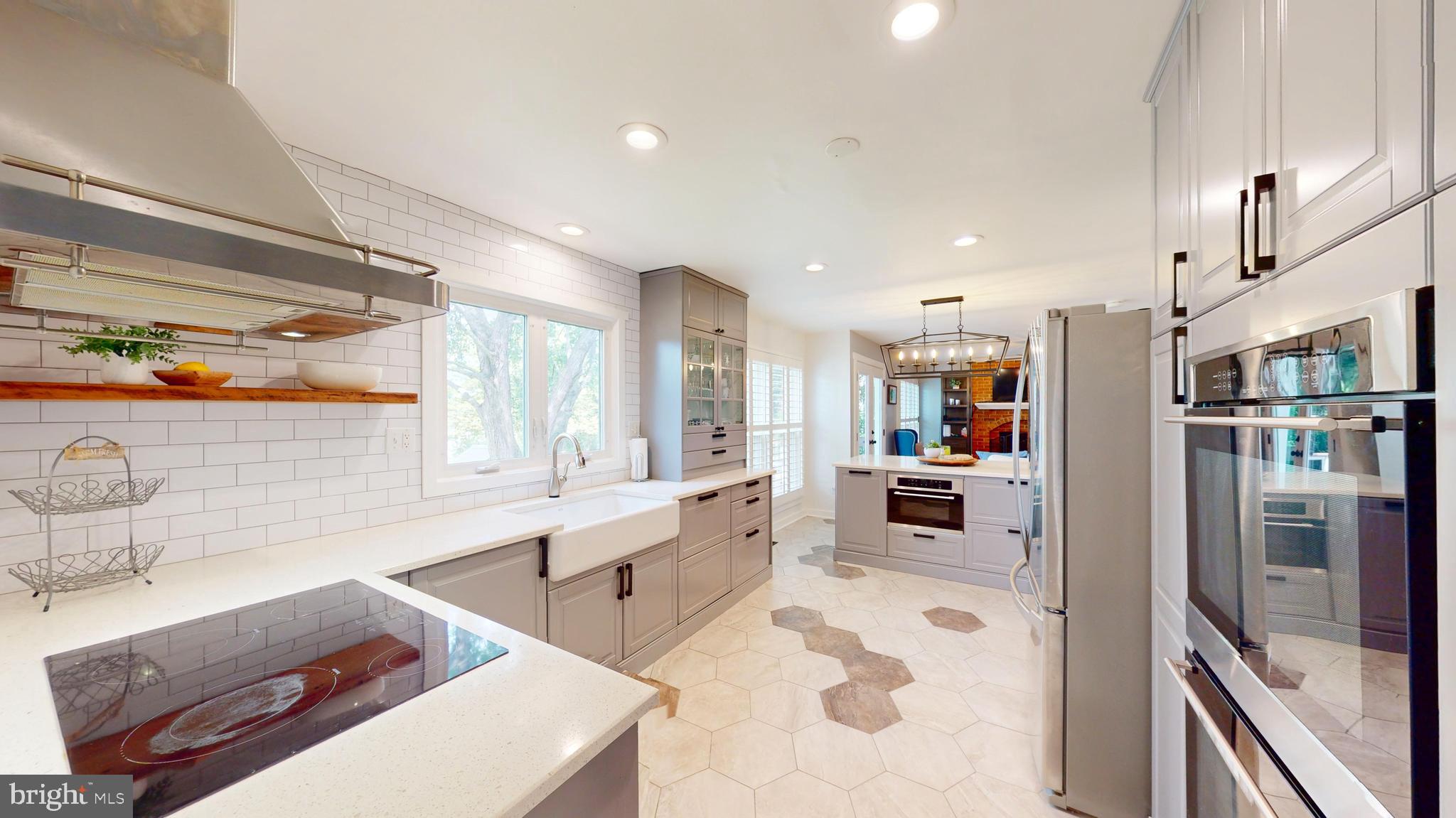 GREAT FALLS FOREST - Residential Lease