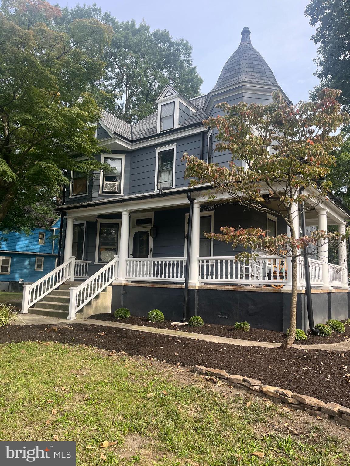 116 W COLLINGS AVENUE