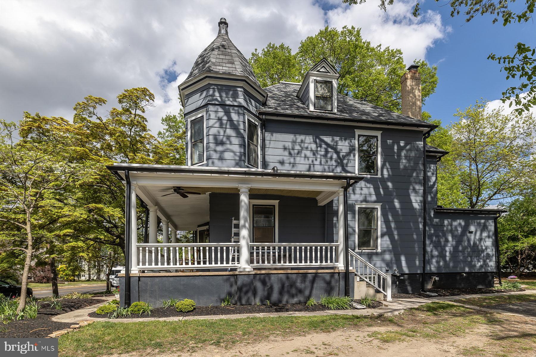 116 W COLLINGS AVENUE