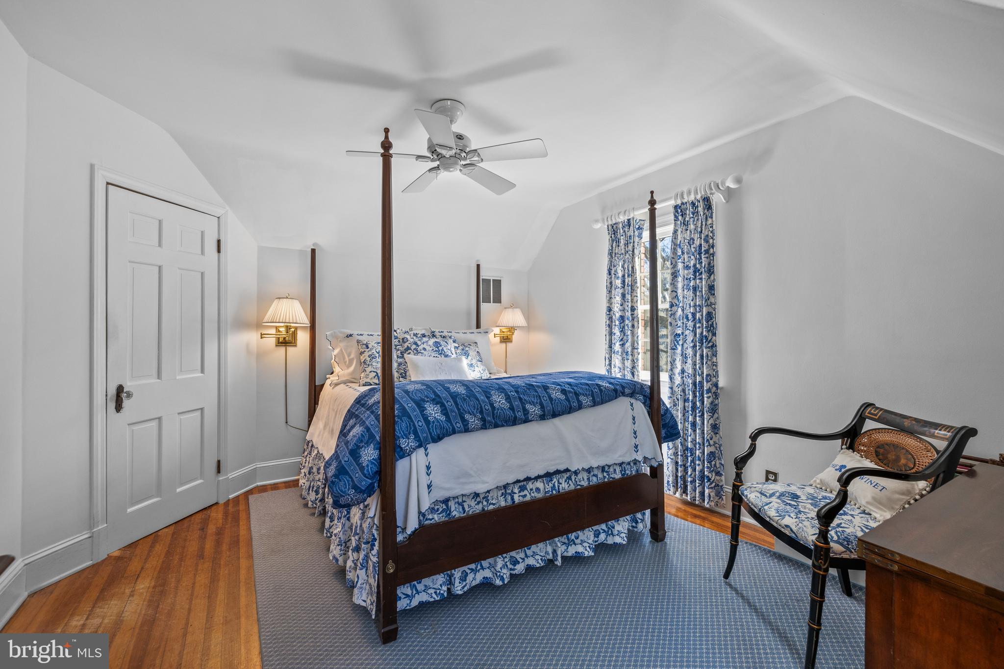 RUXTON - Residential