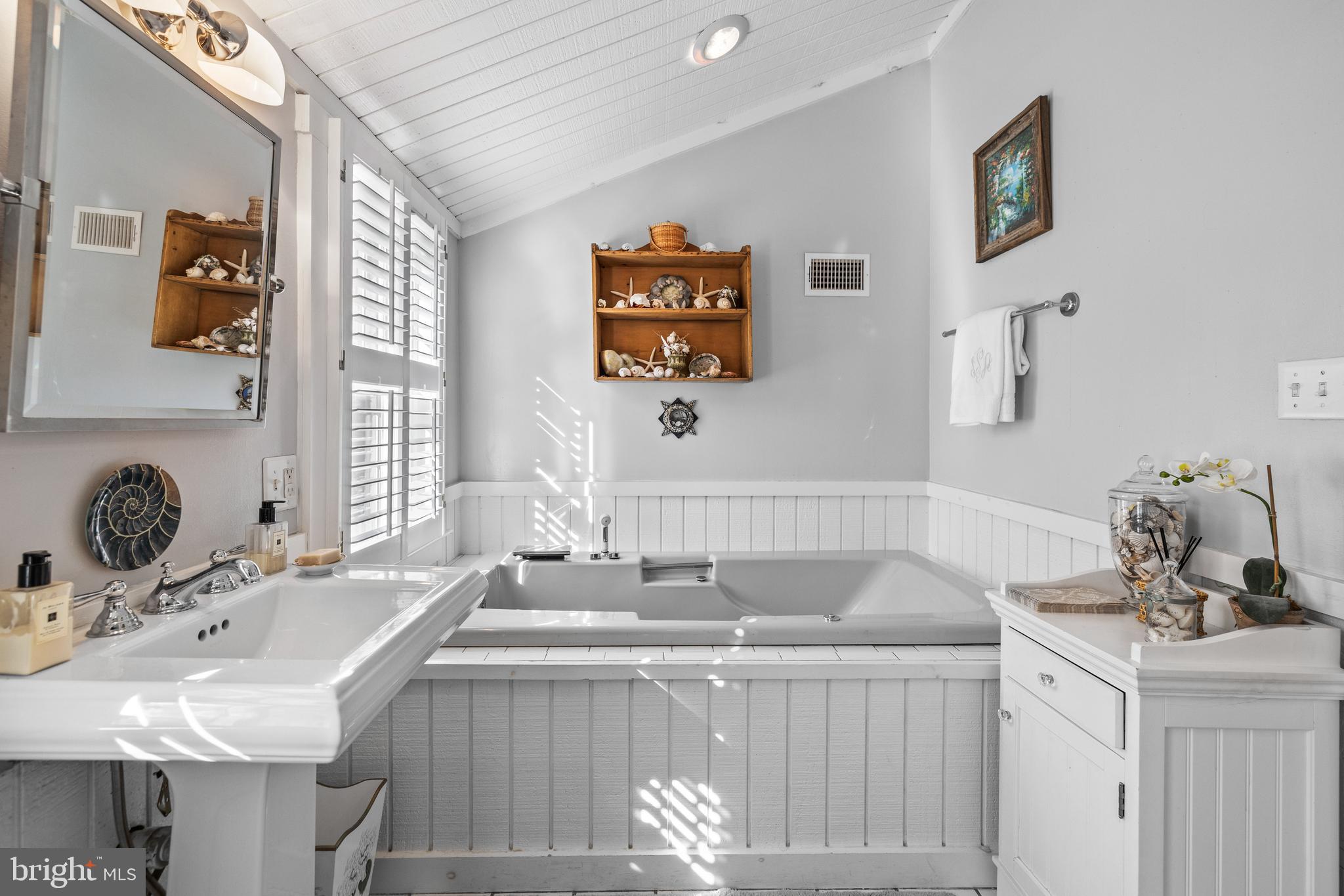 RUXTON - Residential