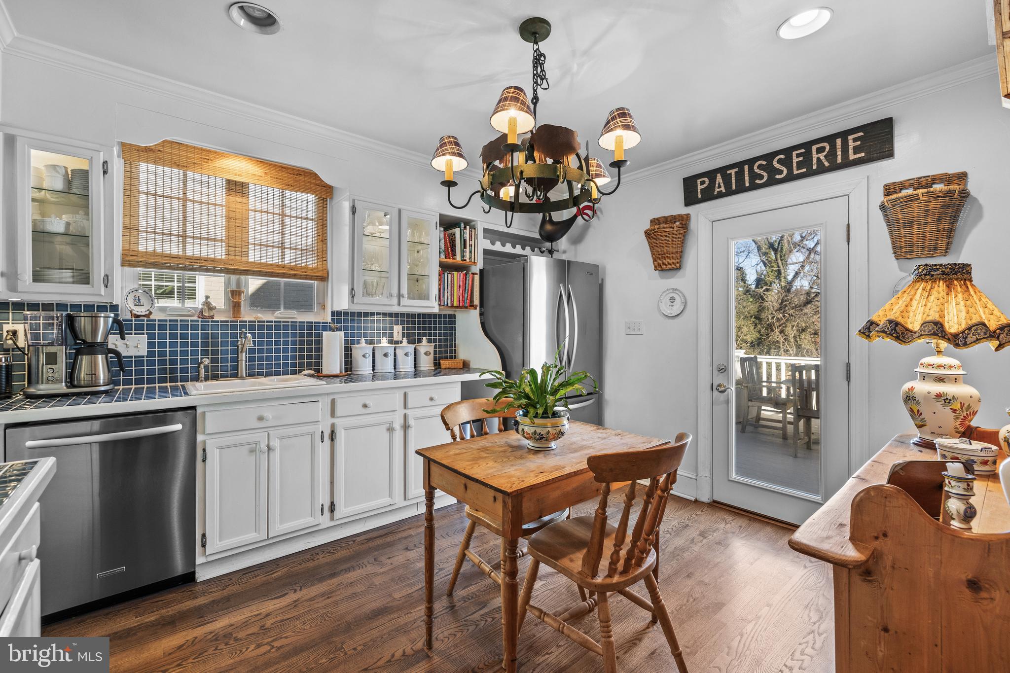 RUXTON - Residential