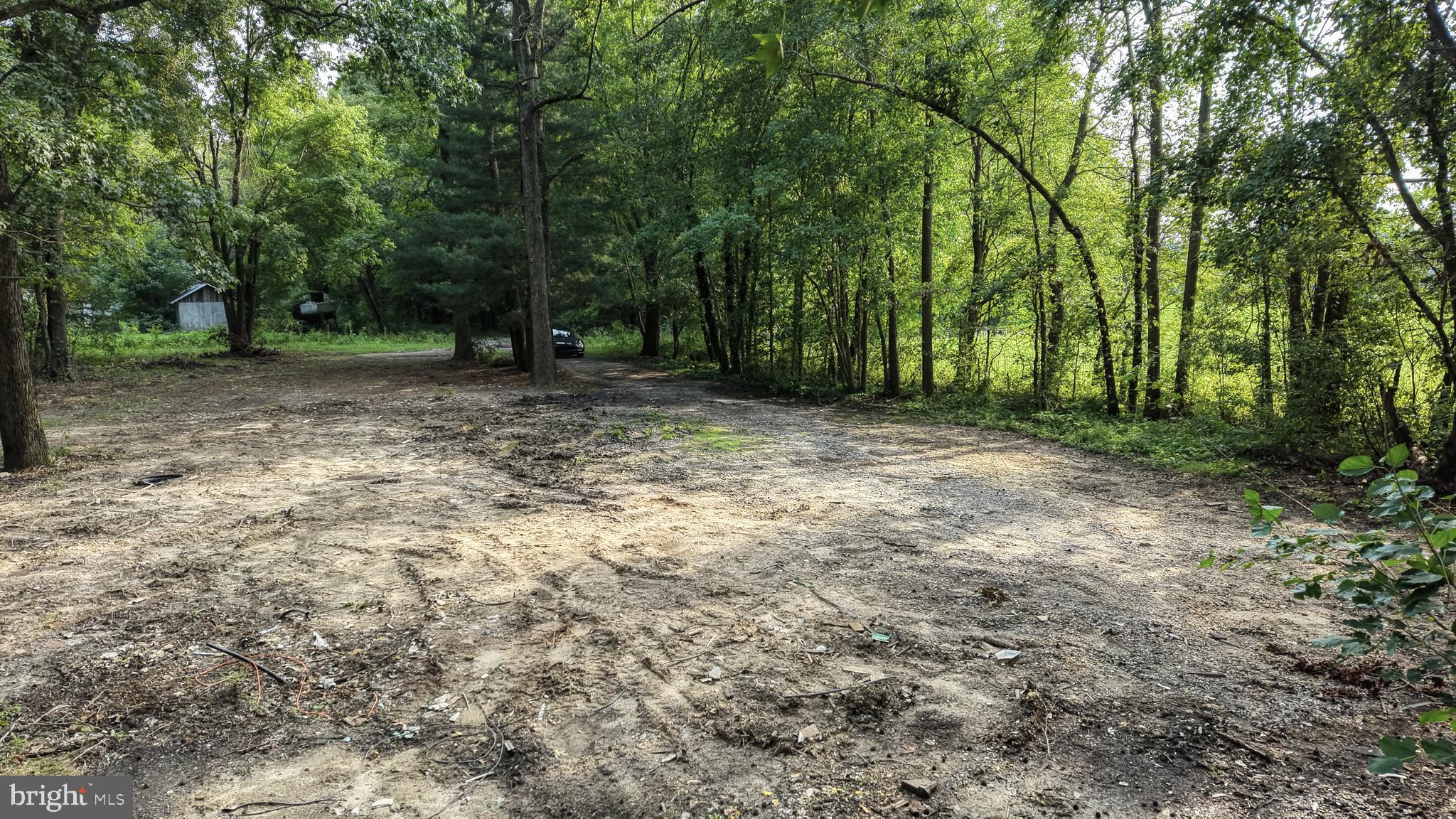 111 THICKET ROAD