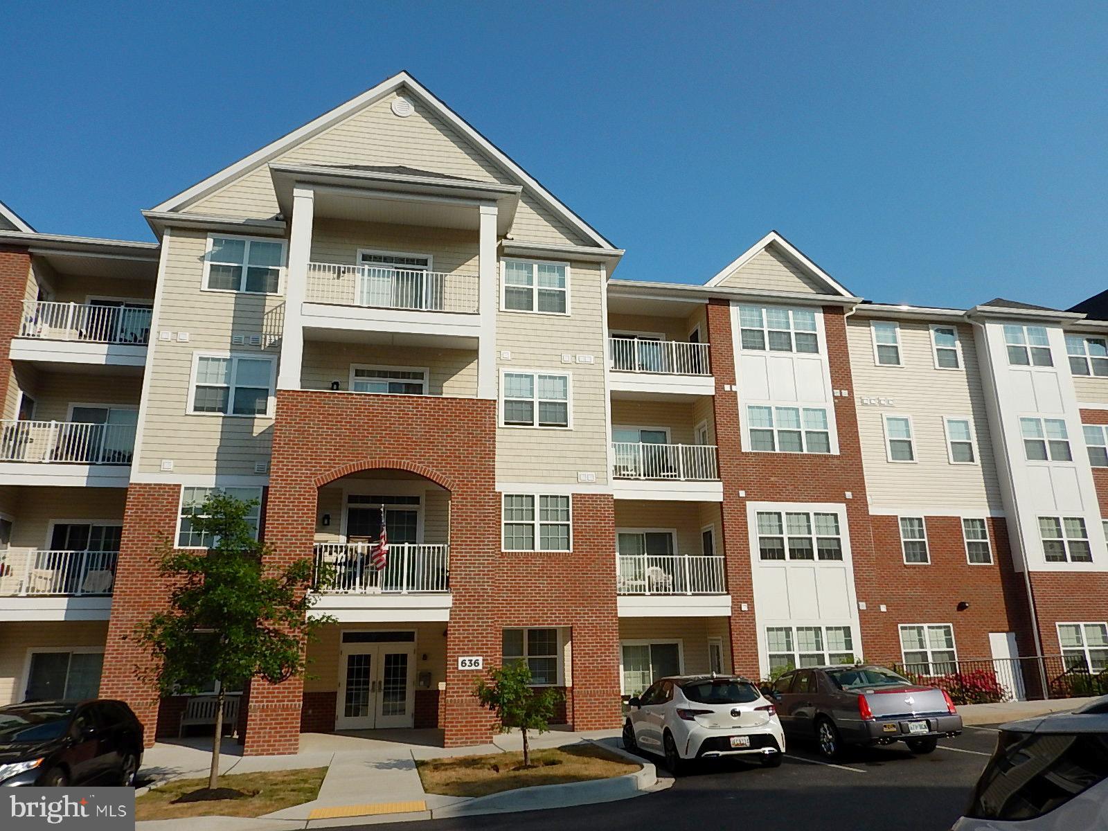 OVERLOOK AT GATEWAY - Residential
