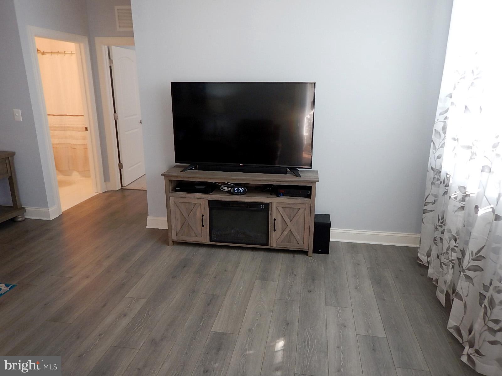 OVERLOOK AT GATEWAY - Residential