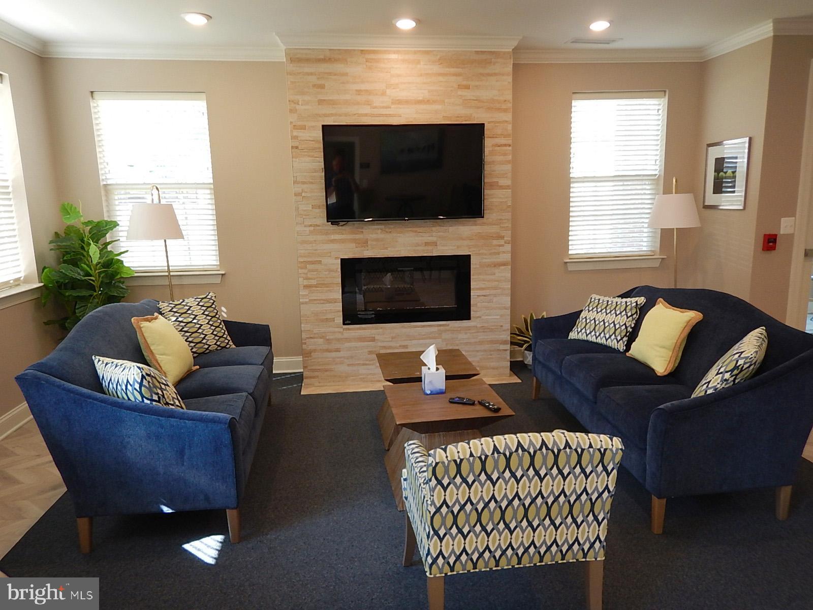 OVERLOOK AT GATEWAY - Residential