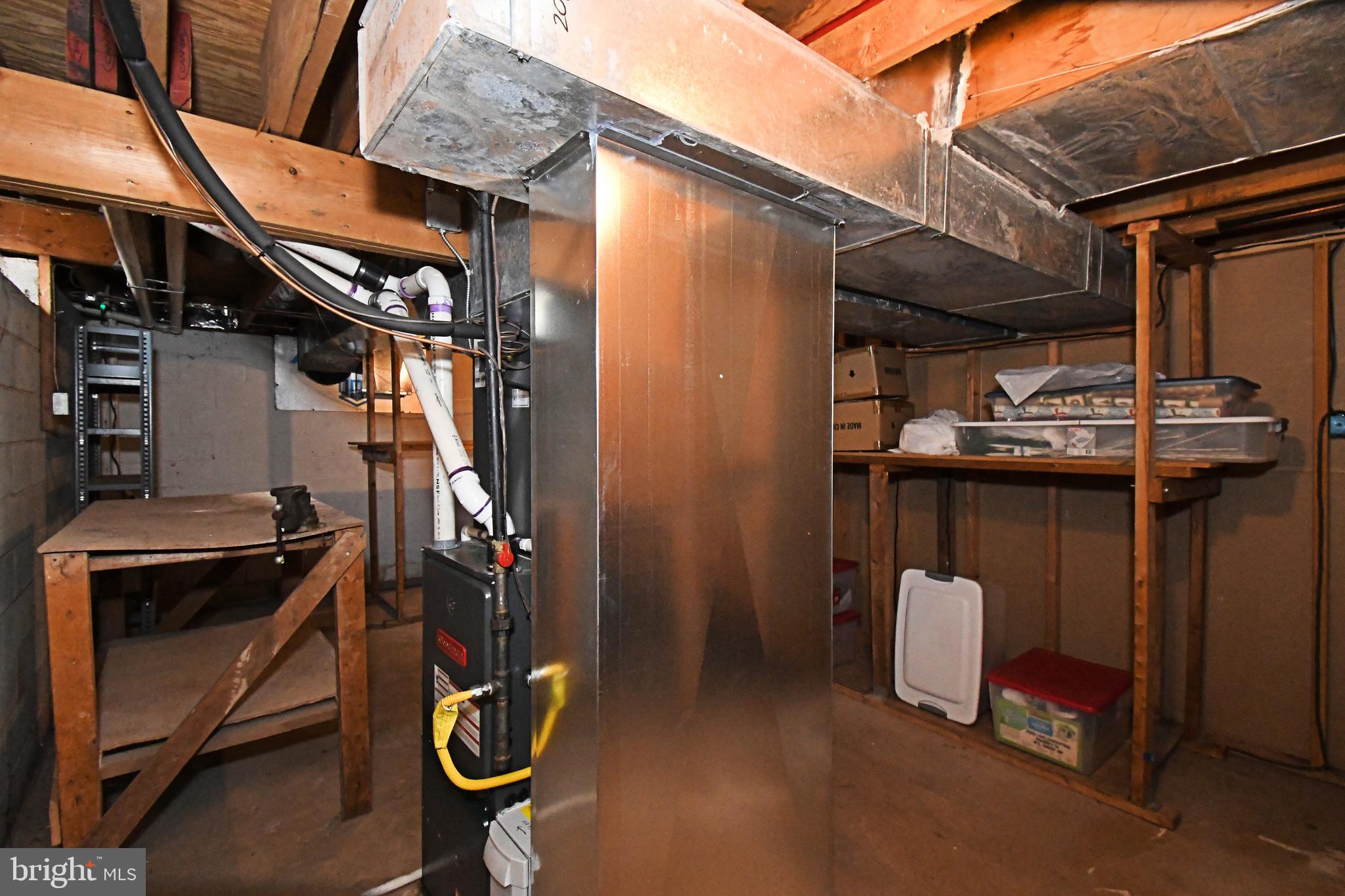 NEWTOWN CROSSING - Residential