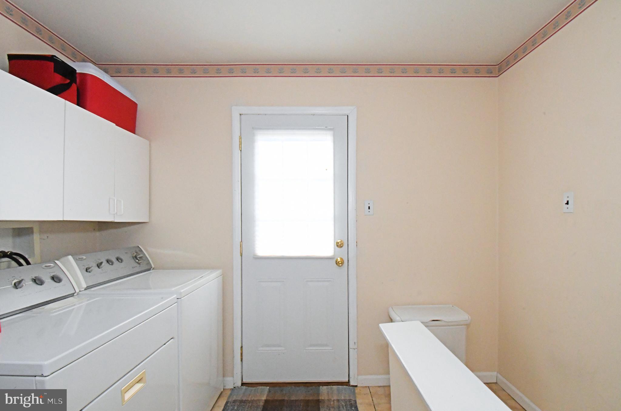 NEWTOWN CROSSING - Residential