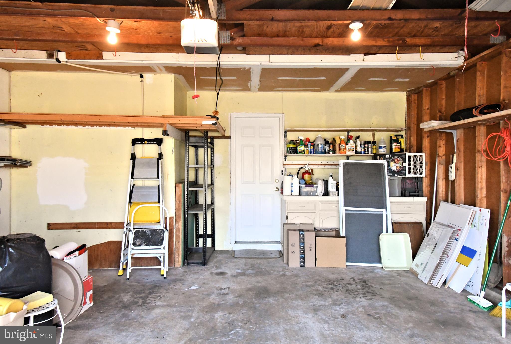 NEWTOWN CROSSING - Residential