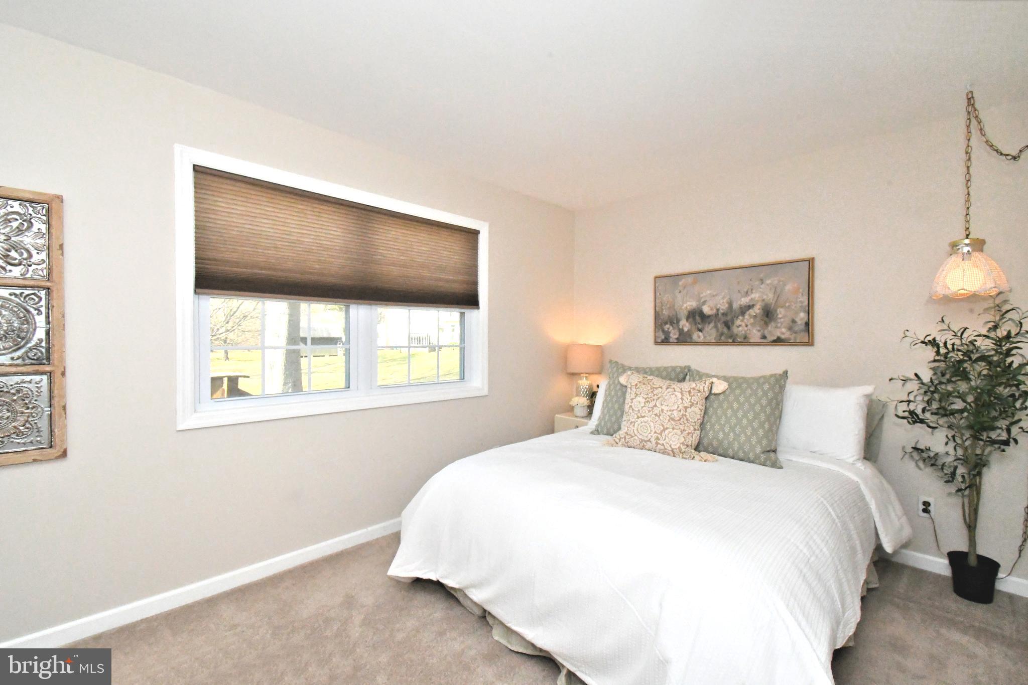 NEWTOWN CROSSING - Residential