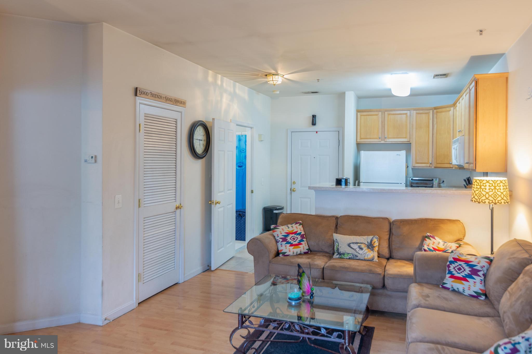 BOWIE TOWERS - Residential