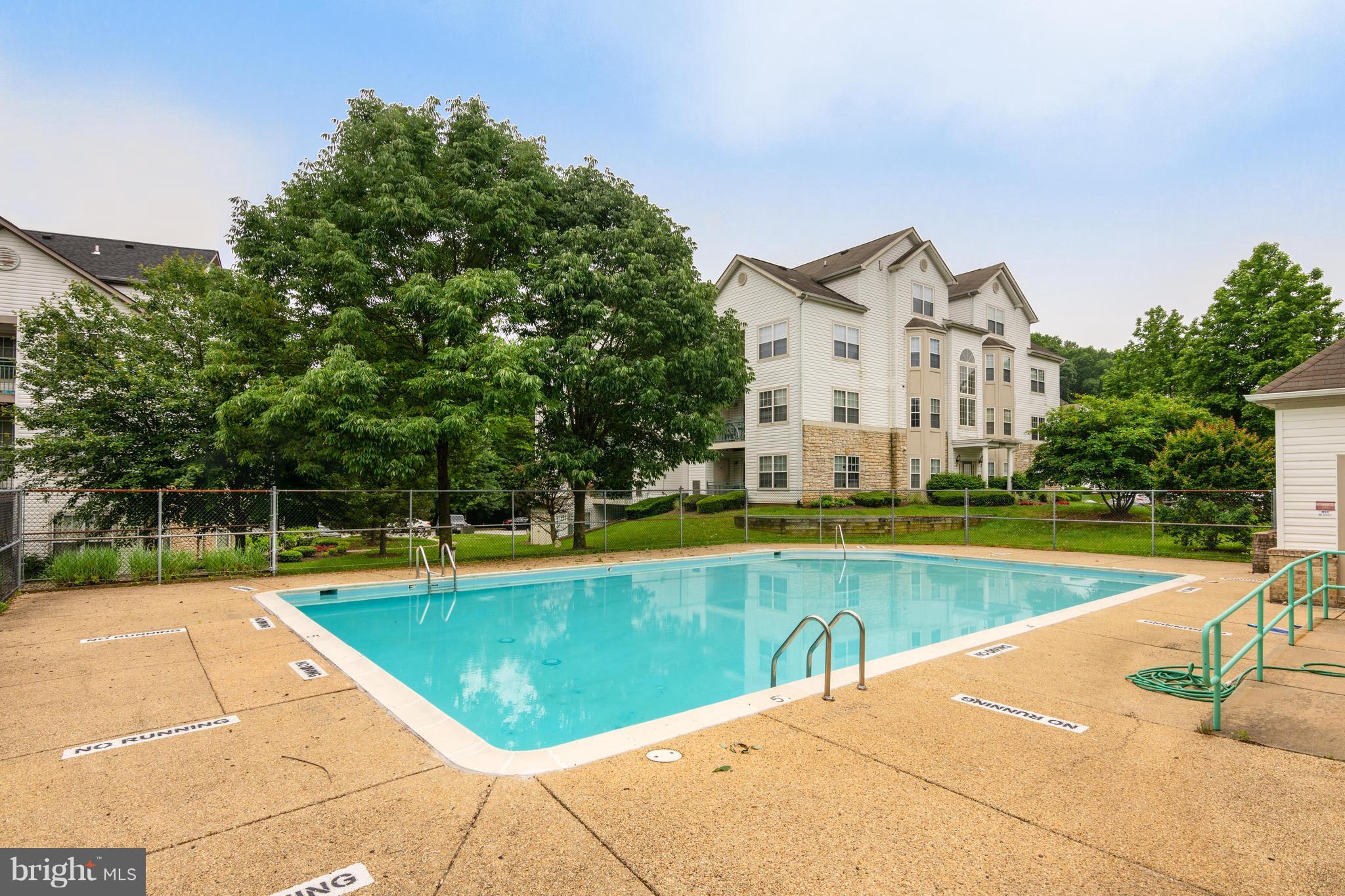 BOWIE TOWERS - Residential